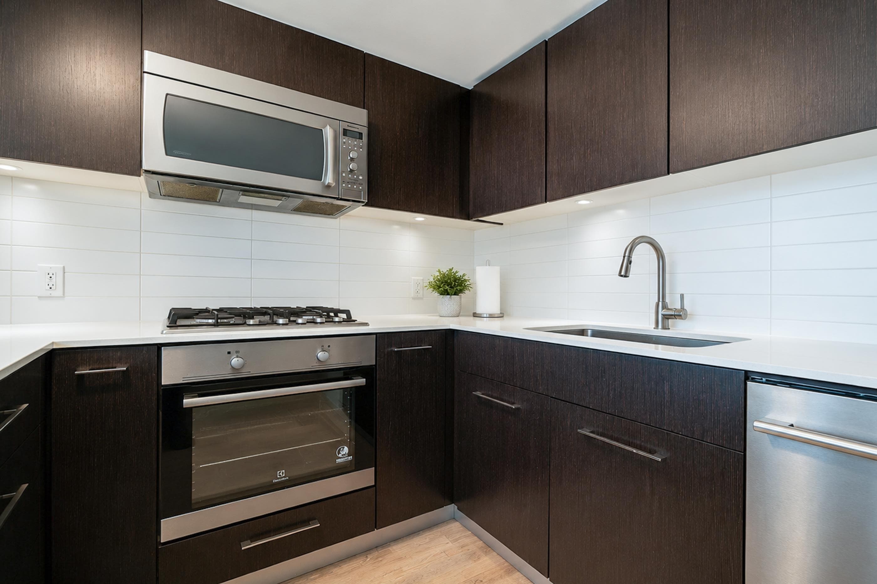 801 - 7733 Firbridge Way, Richmond, V6X 0M7 — photo 5