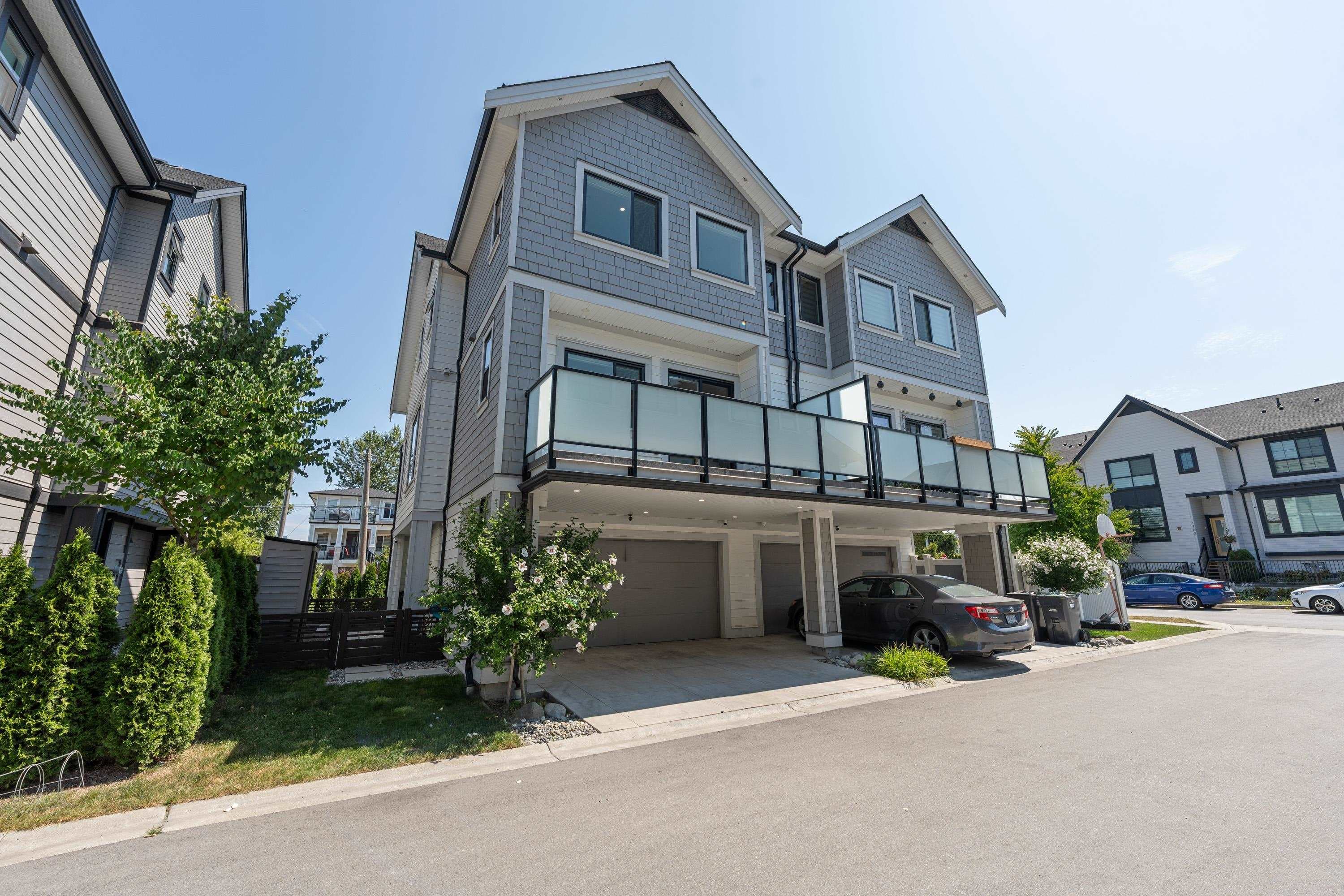 108 Jardine Street, New Westminster, V3M 0M4 — photo 2