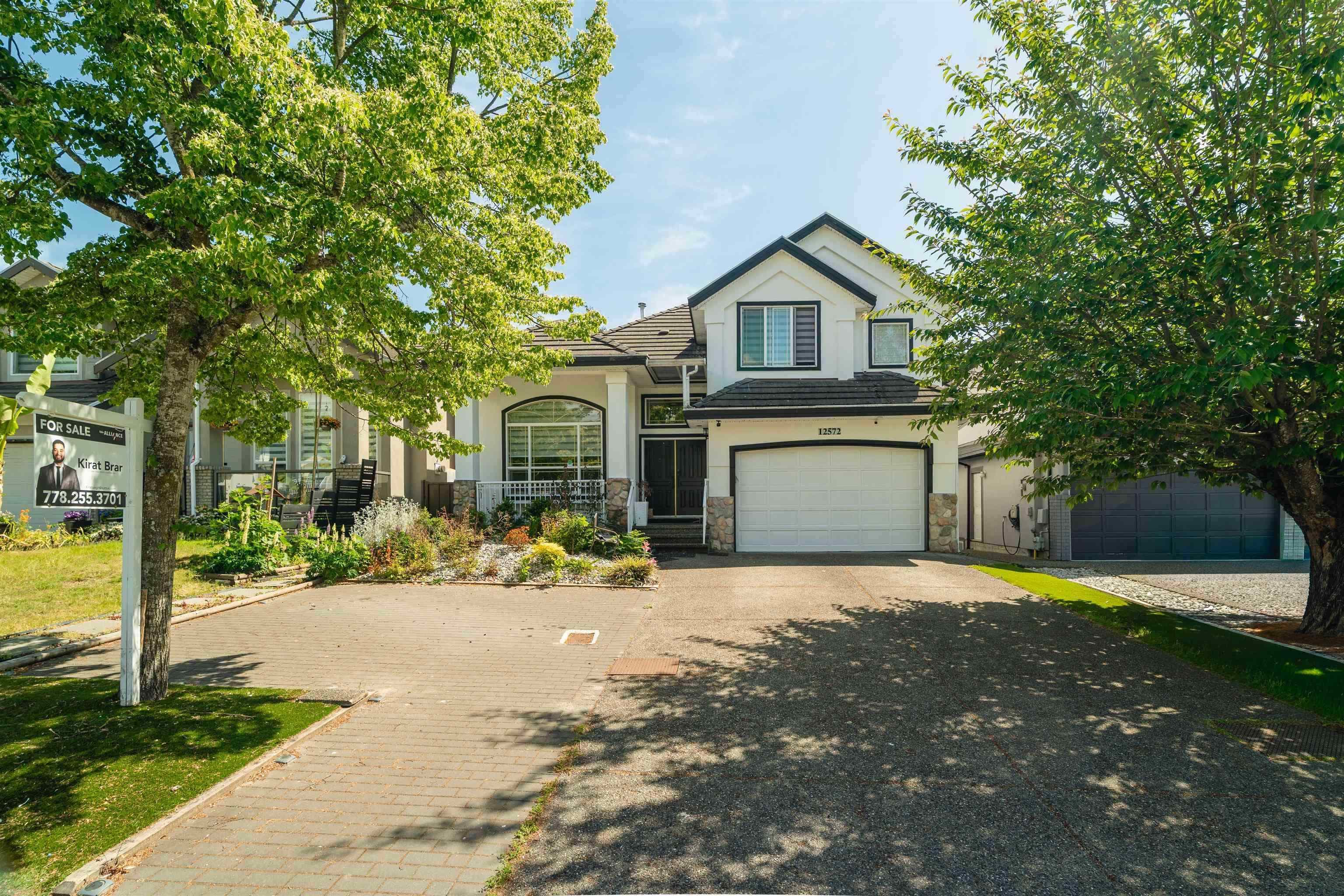 12572 62b Avenue, Surrey, V3X 3M9 — photo 1