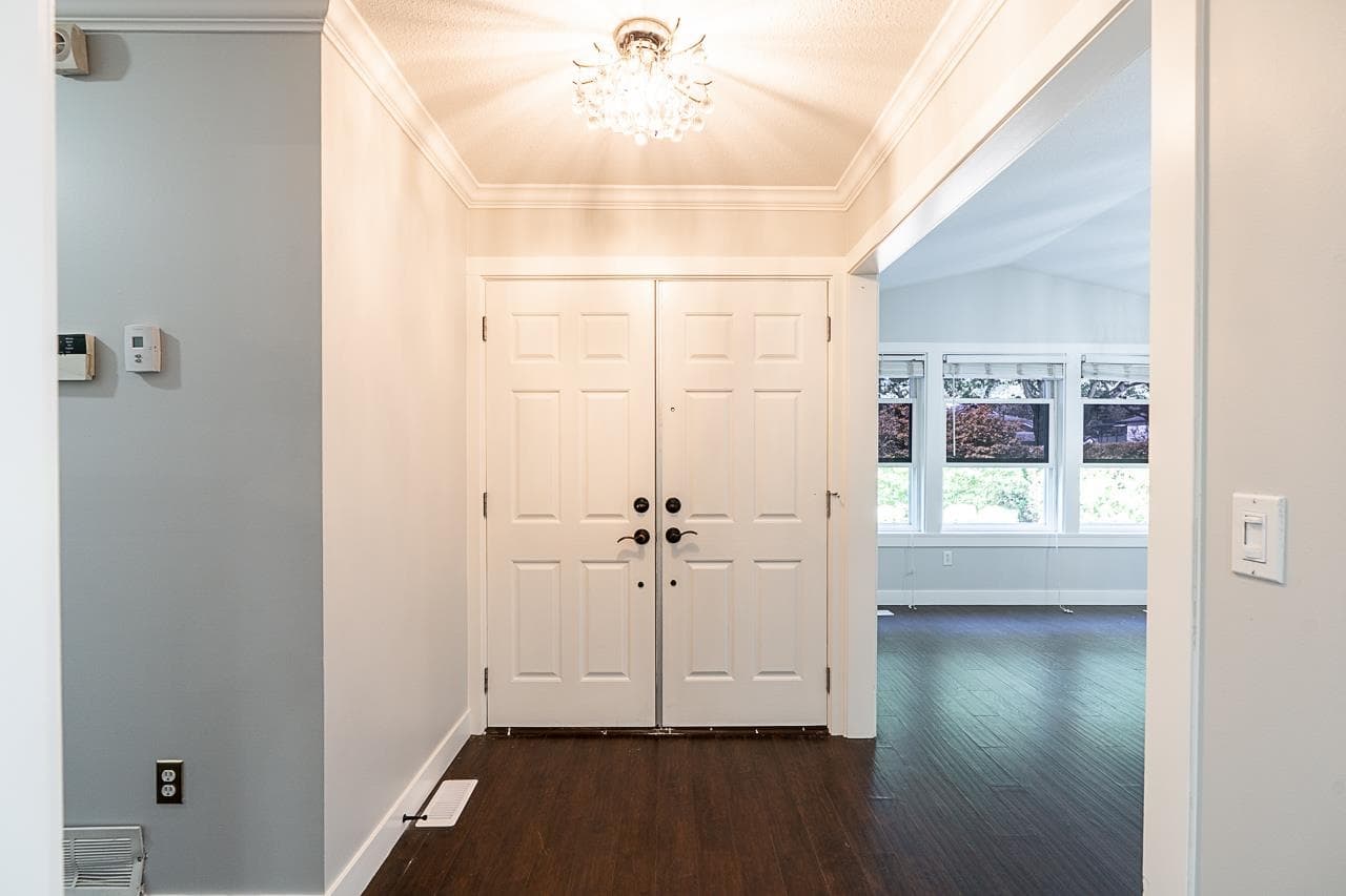 13032 61 Avenue, Surrey, V3X 2H5 — photo 3