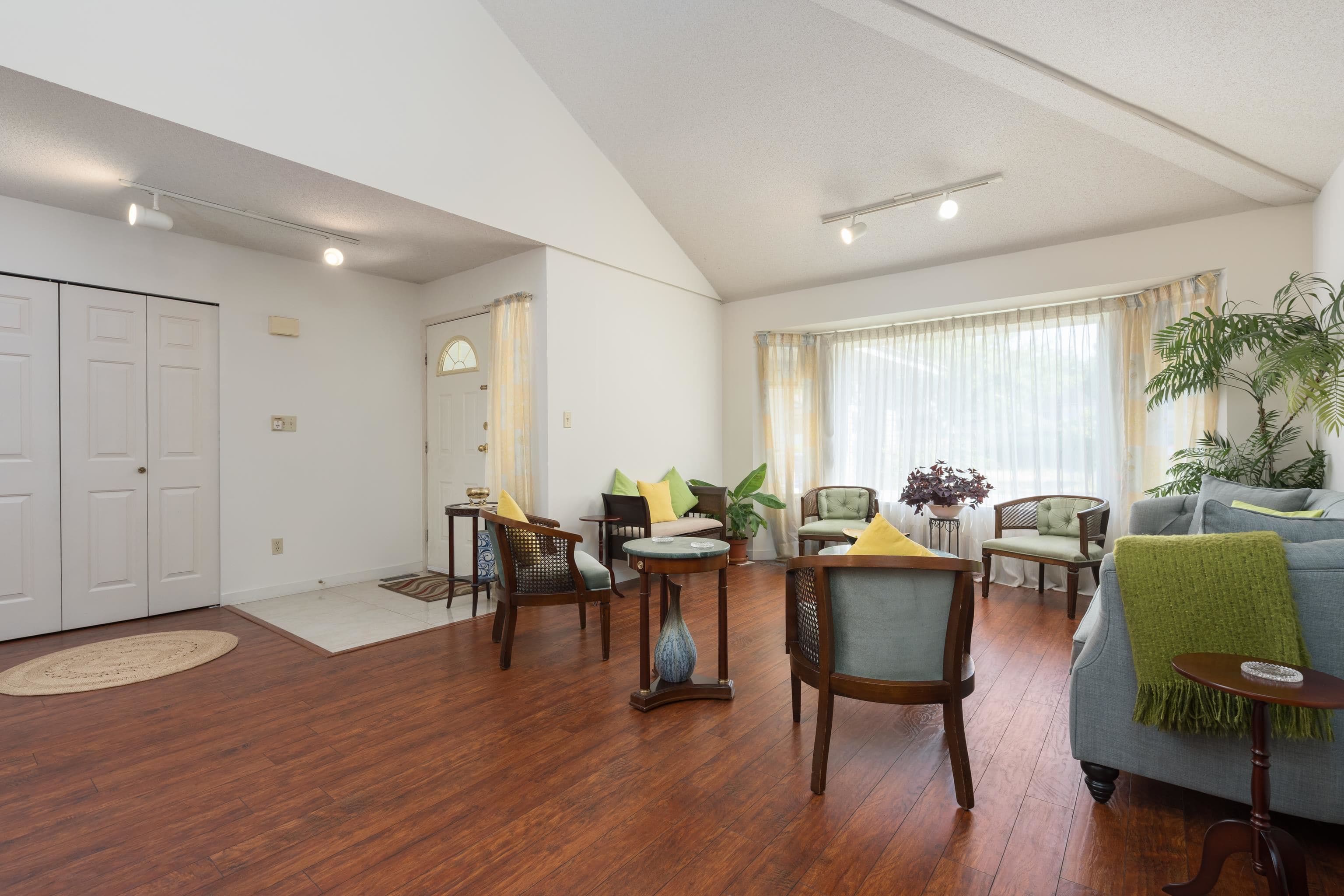 15753 98 Avenue, Surrey, V4N 2V5 — photo 5