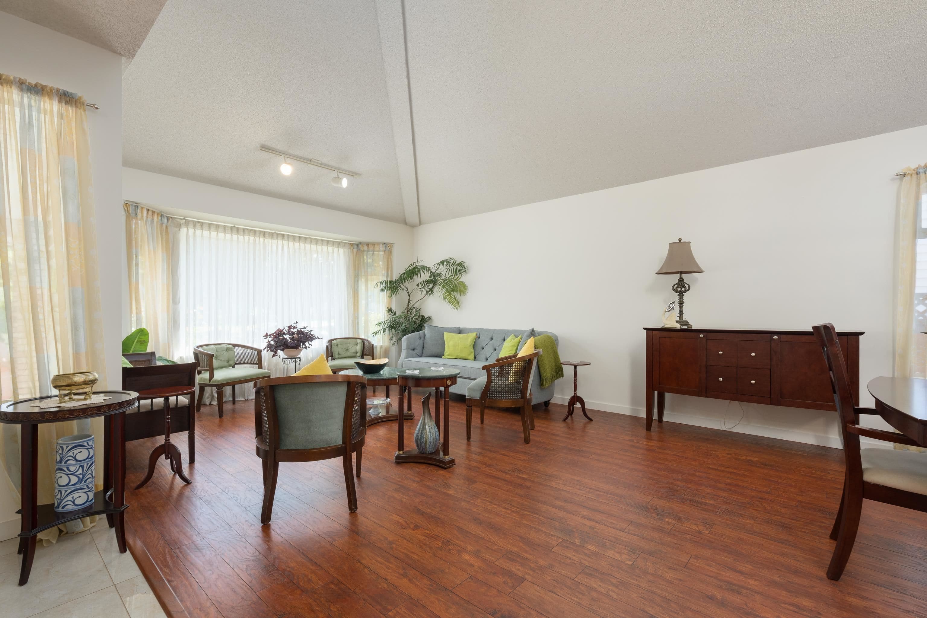 15753 98 Avenue, Surrey, V4N 2V5 — photo 4