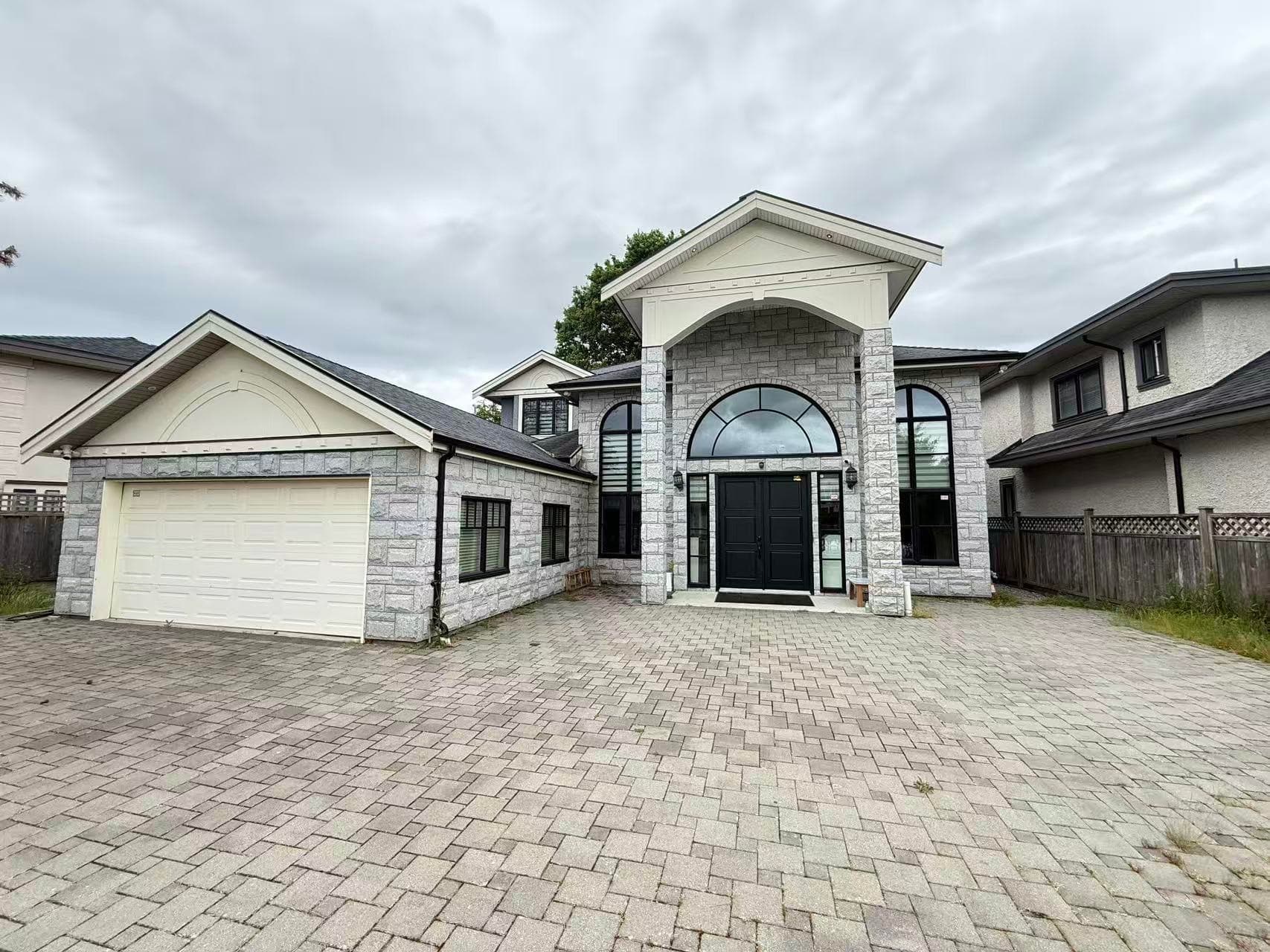 6820 Mayflower Drive, Richmond, V7C 2K2 — photo 1
