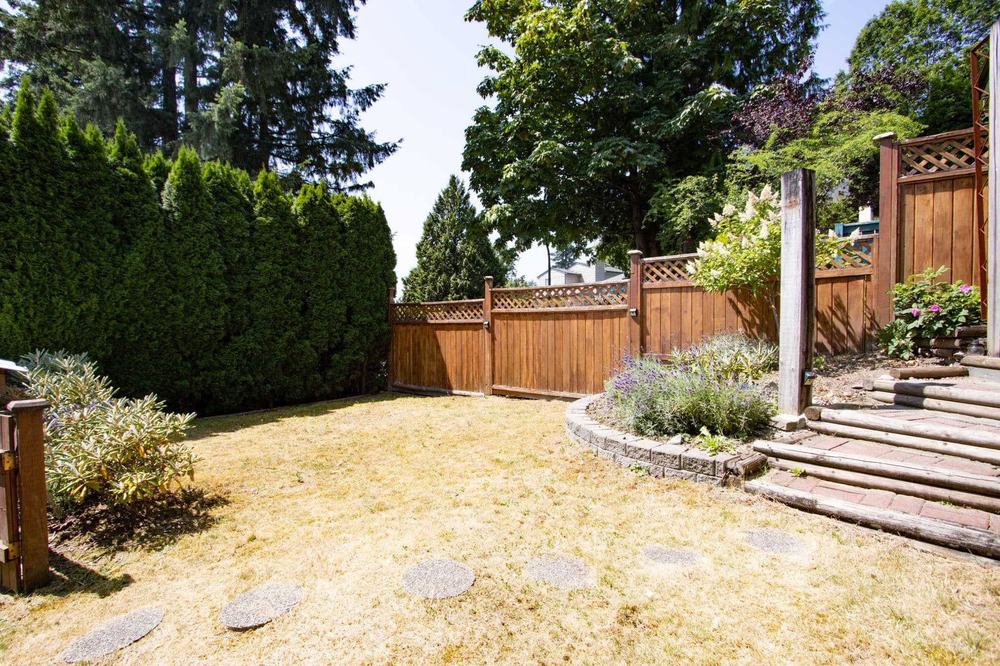 743 Appleyard Court, Port Moody, V3H 3X1 — photo 3