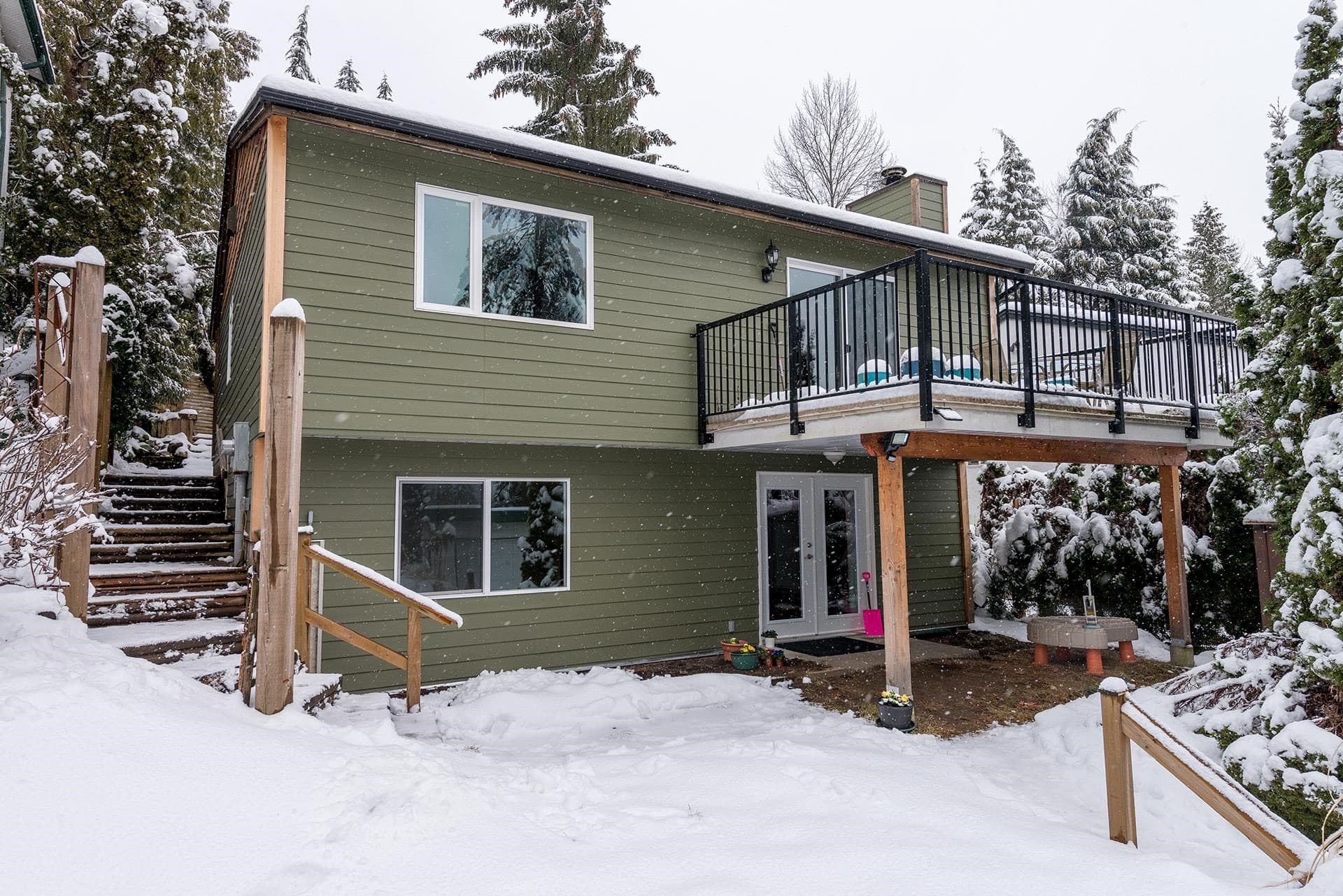 743 Appleyard Court, Port Moody
