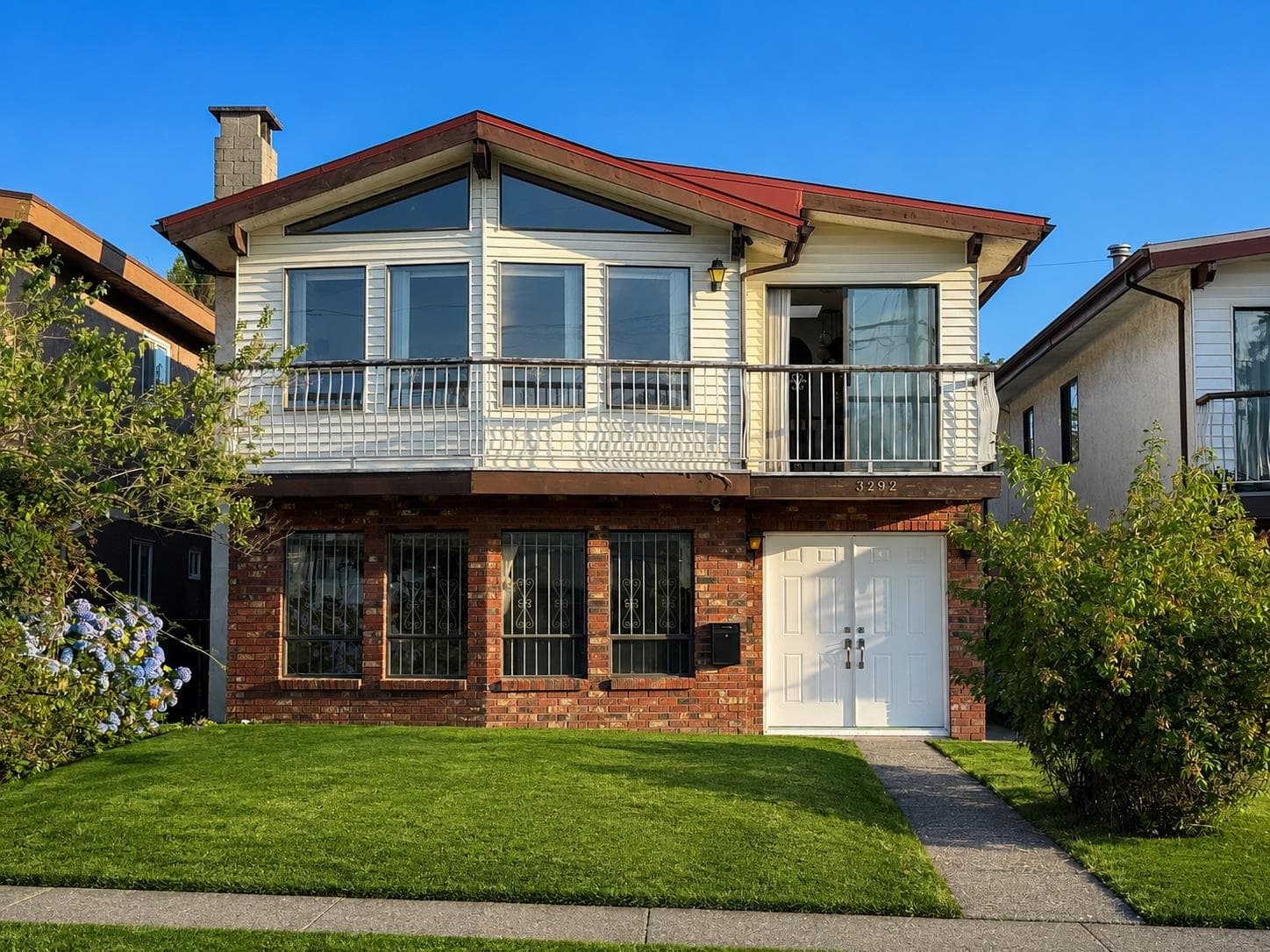 3292 E 43rd Avenue, Vancouver