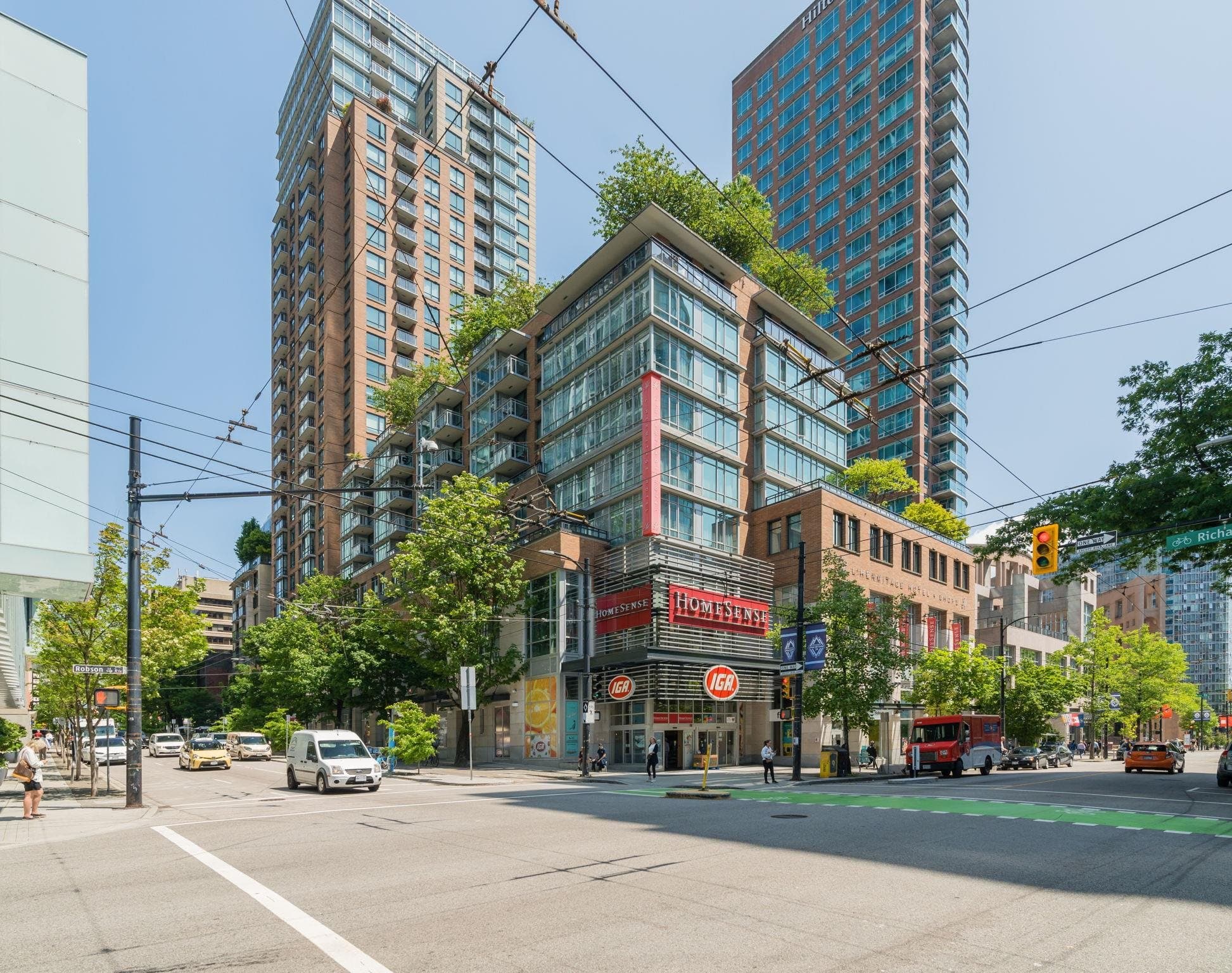 2206 - 788 Richards Street, Vancouver, V6B 0C7 — photo 1