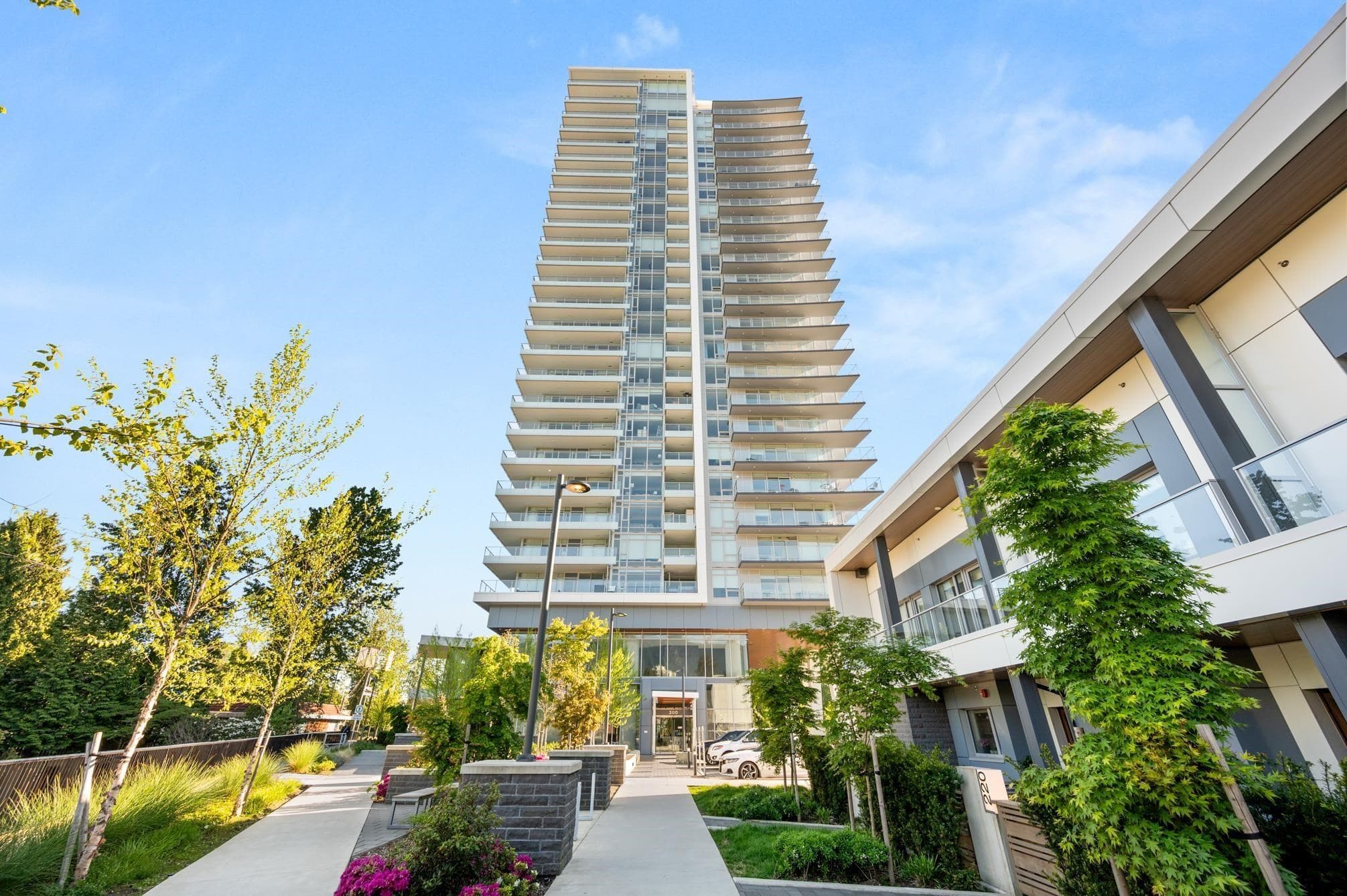 2203 - 200 Klahanie Court, West Vancouver, V7P 0E4 — photo 1