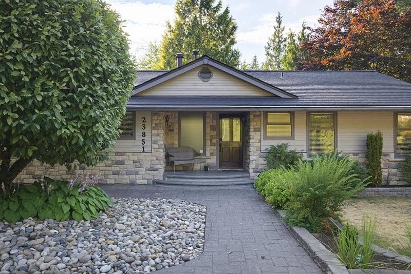 23851 58a Avenue, Langley, V2Z 1A5 — photo 1