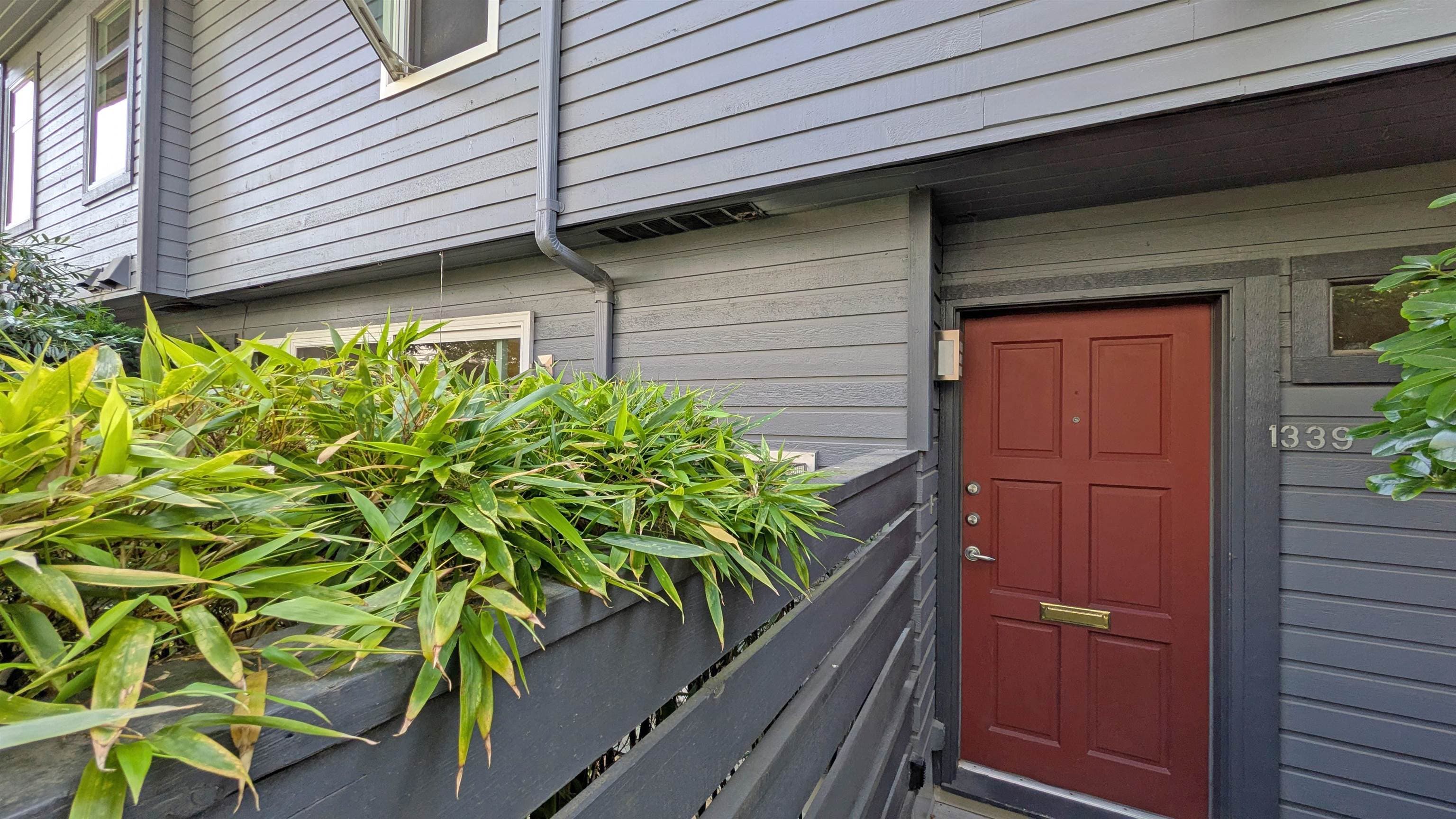 1339 Chestnut Street, Vancouver, V6J 3K1 — photo 2