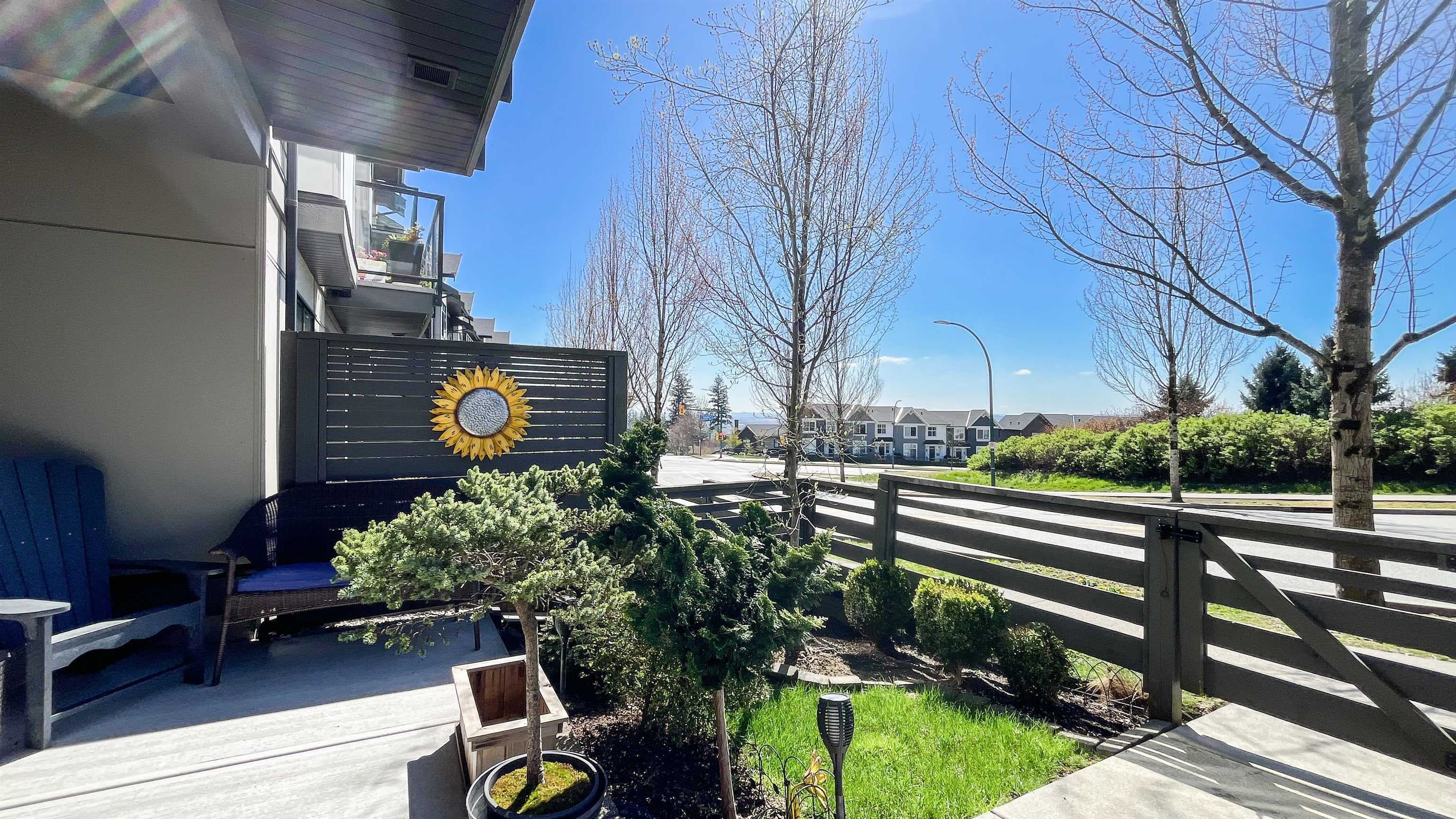 2 - 3535 Princeton Avenue, Coquitlam, V3E 0P1 — photo 3