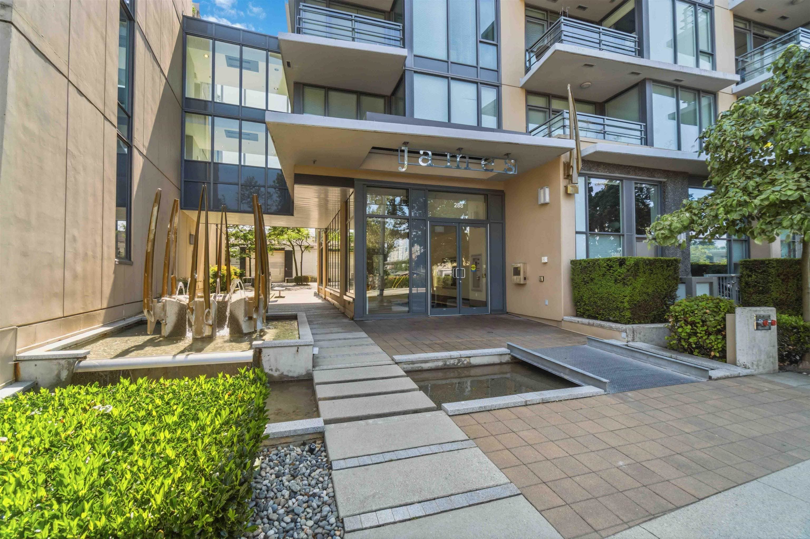808 - 288 W 1st Avenue, Vancouver, V5Y 0E9 — photo 2