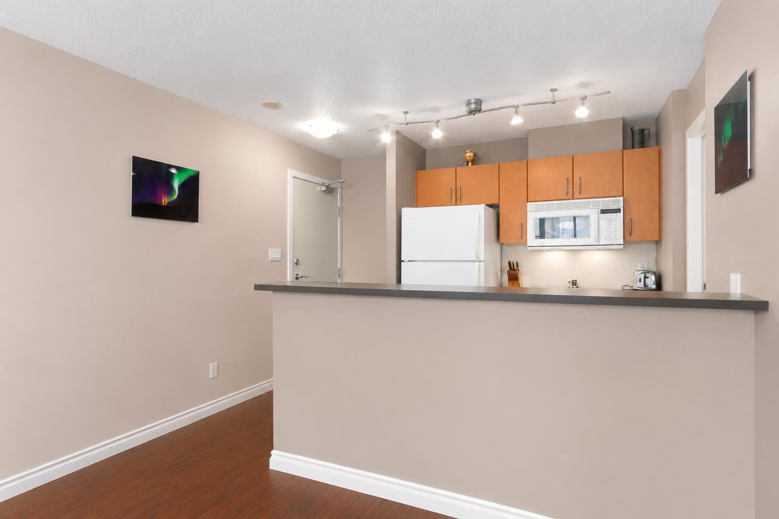 407 - 1295 Richards Street, Vancouver, V6B 1B7 — photo 3