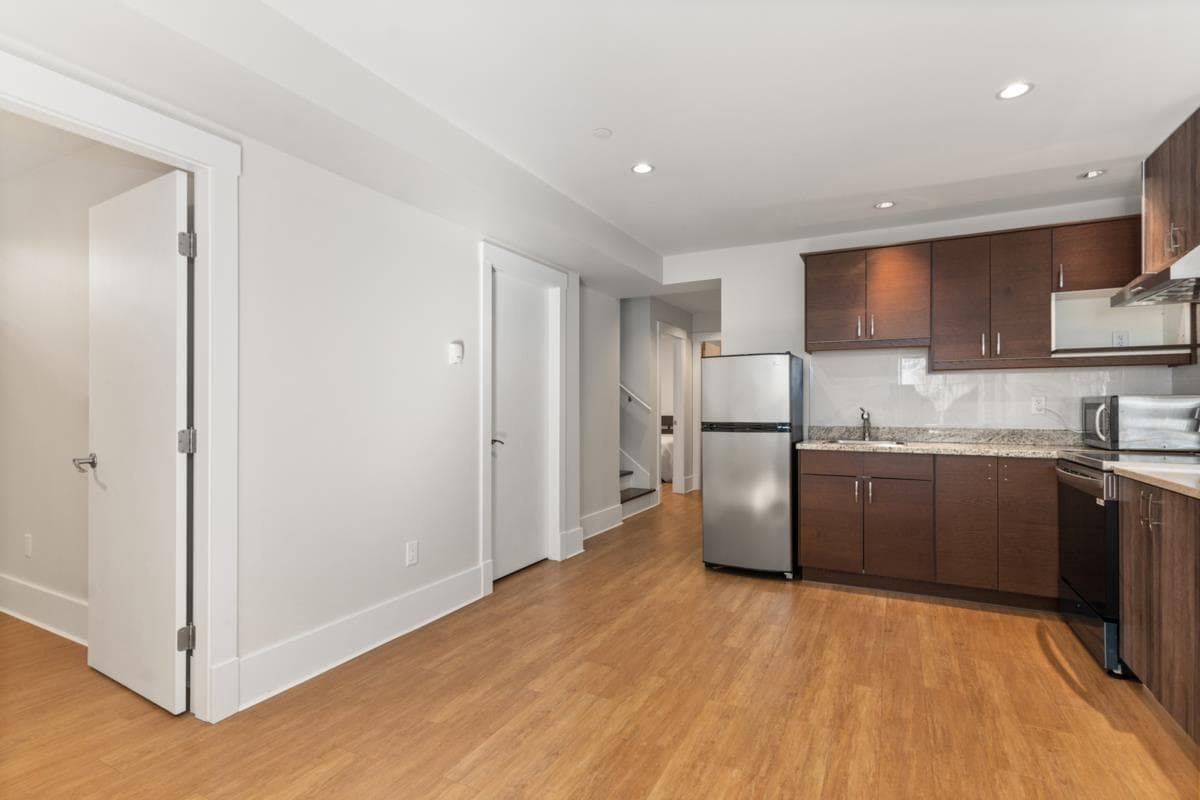 4080 W 15th Avenue, Vancouver, V6R 3A3 — photo 5