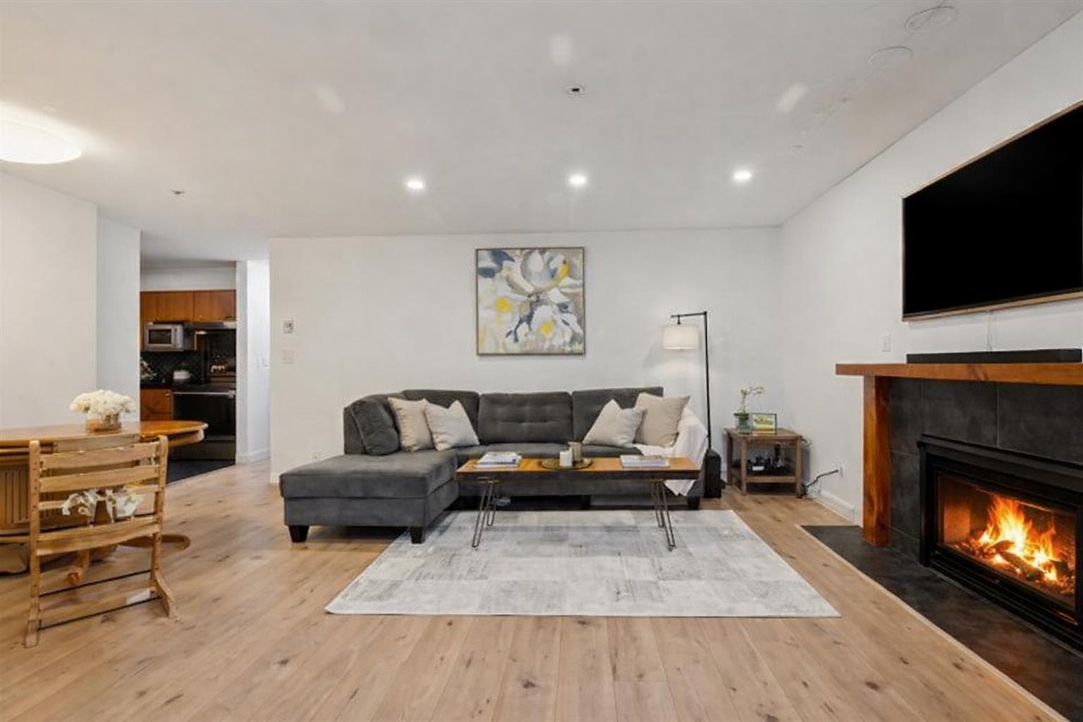 102 - 1689 E 4th Avenue, Vancouver, V5N 1J7 — photo 3