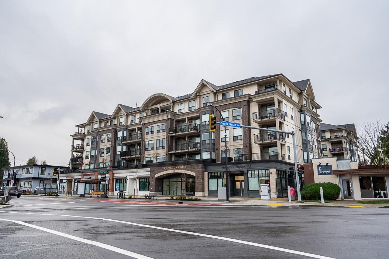 301 - 2493 Montrose Avenue, Abbotsford, V2S 3T2 — photo 3