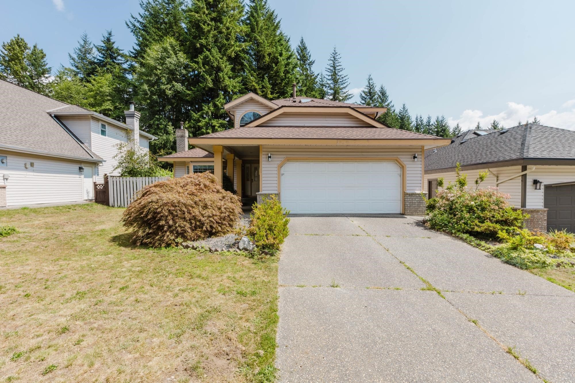 1565 Bramble Lane, Coquitlam, V3E 2T5 — photo 2