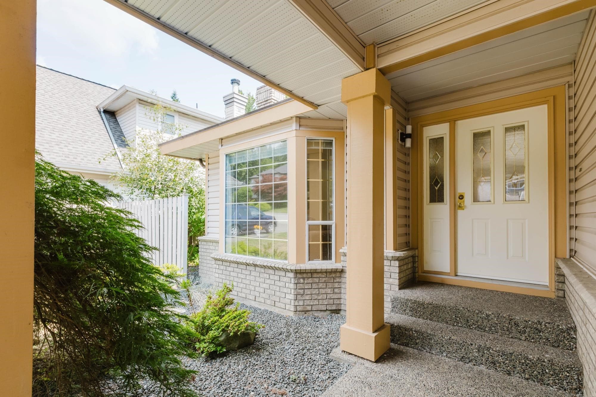 1565 Bramble Lane, Coquitlam, V3E 2T5 — photo 3