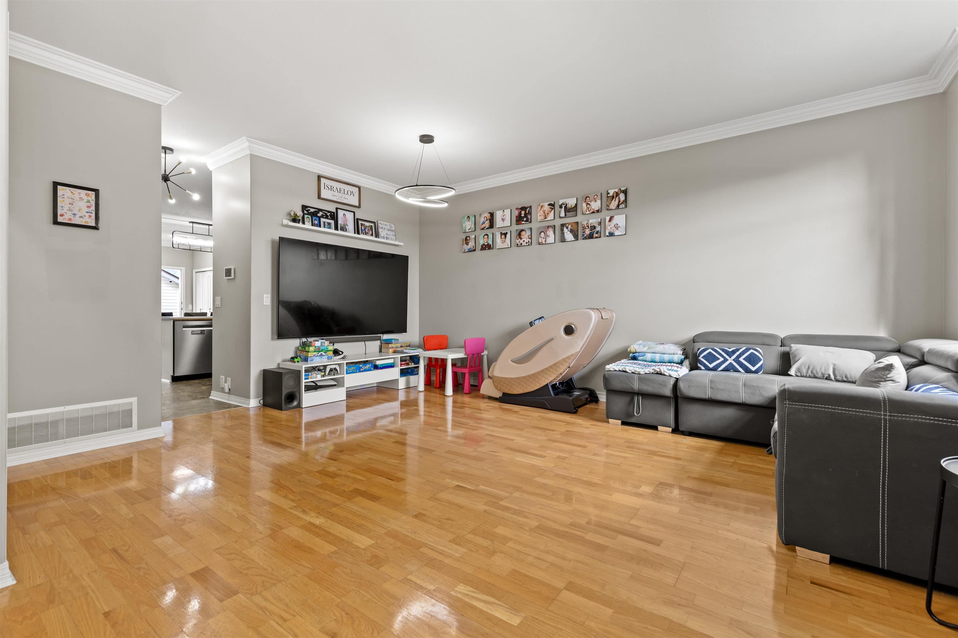 106 - 33751 7 Avenue, Mission, V2V 7C2 — photo 2