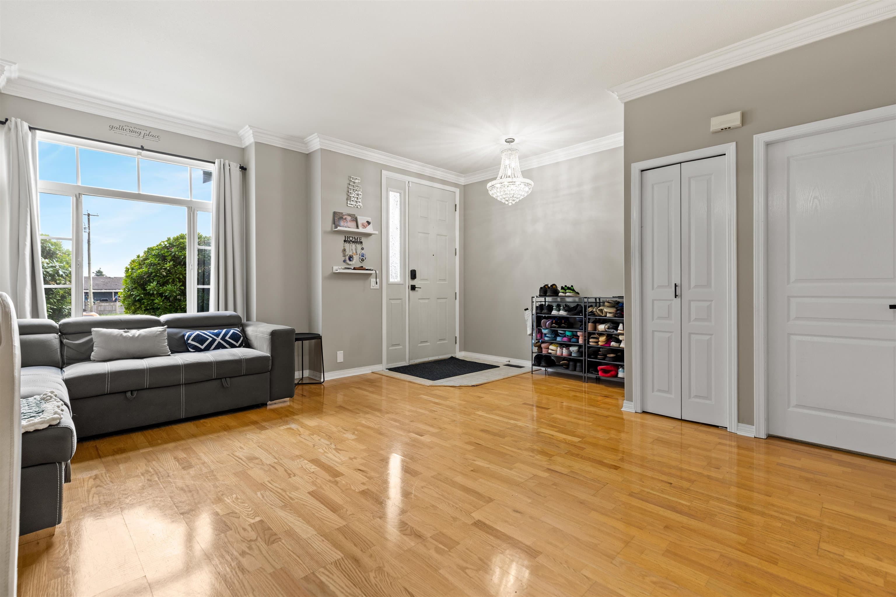 106 - 33751 7 Avenue, Mission, V2V 7C2 — photo 1