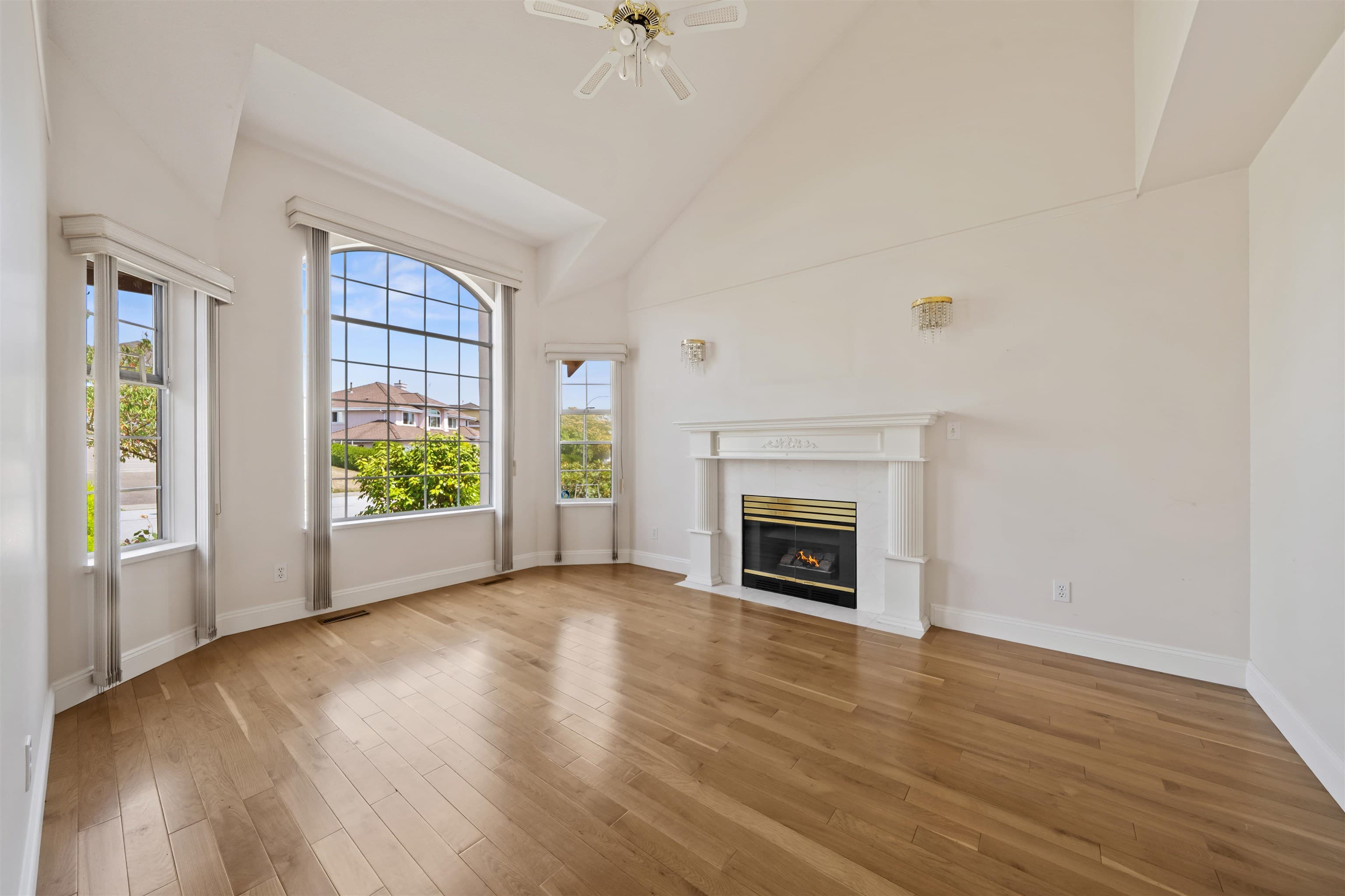 2677 Fortress Drive, Port Coquitlam, V3C 6E3 — photo 5