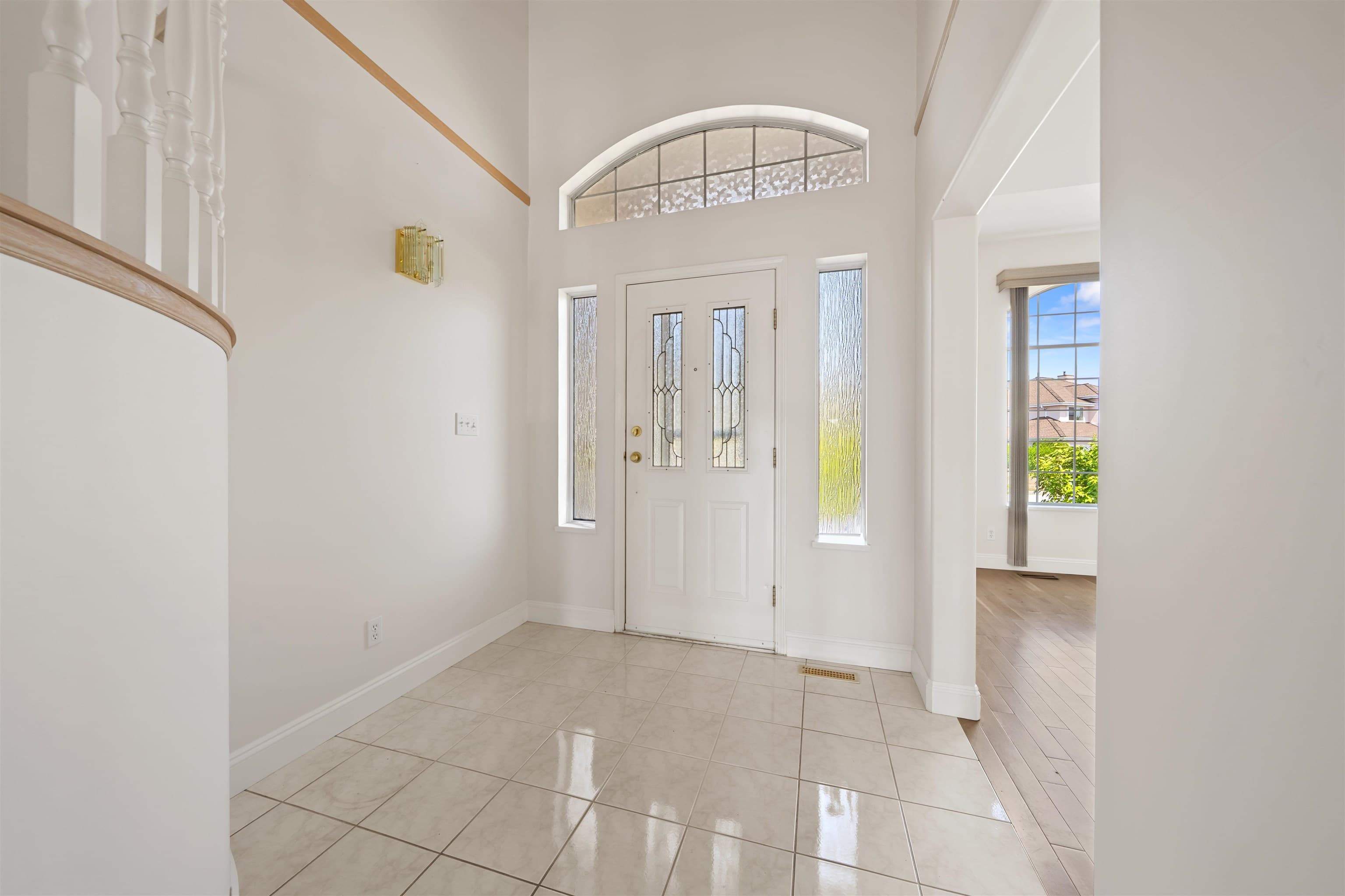 2677 Fortress Drive, Port Coquitlam, V3C 6E3 — photo 4