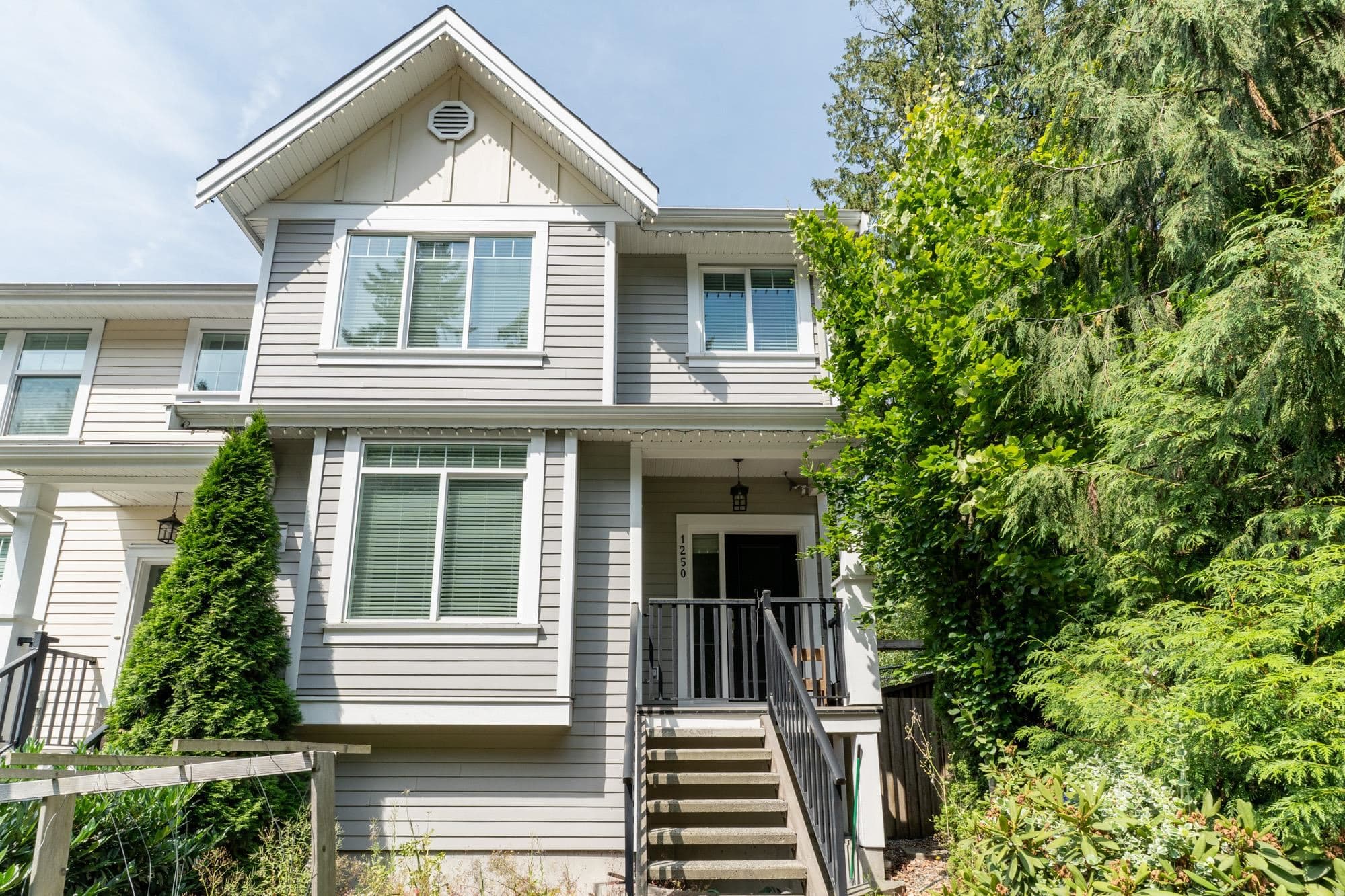 1250 Coast Meridian Road, Coquitlam, V3B 0E8 — photo 3