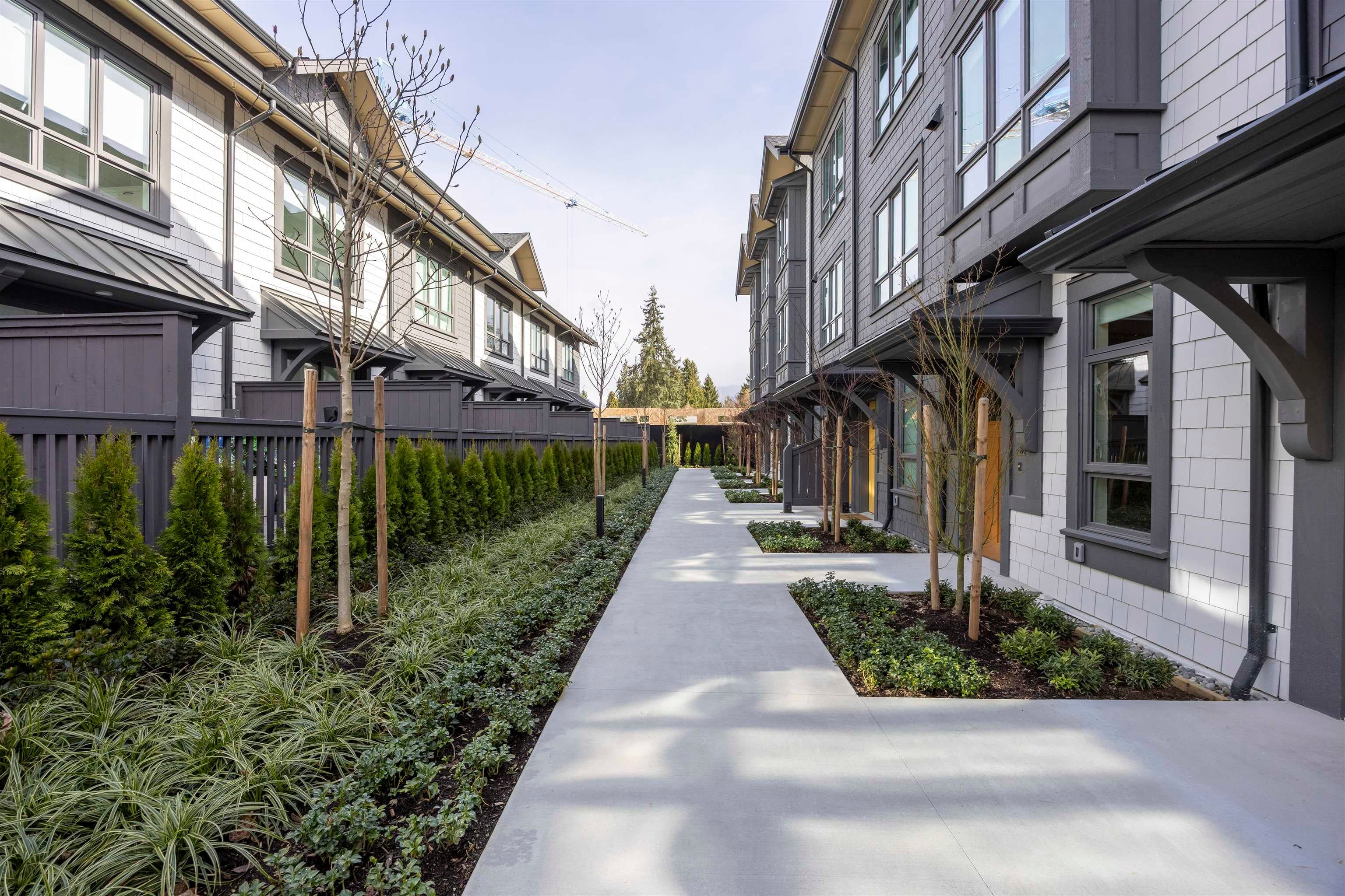 102 - 2322 Emery Court, Vancouver, V7J 0G3 — photo 2
