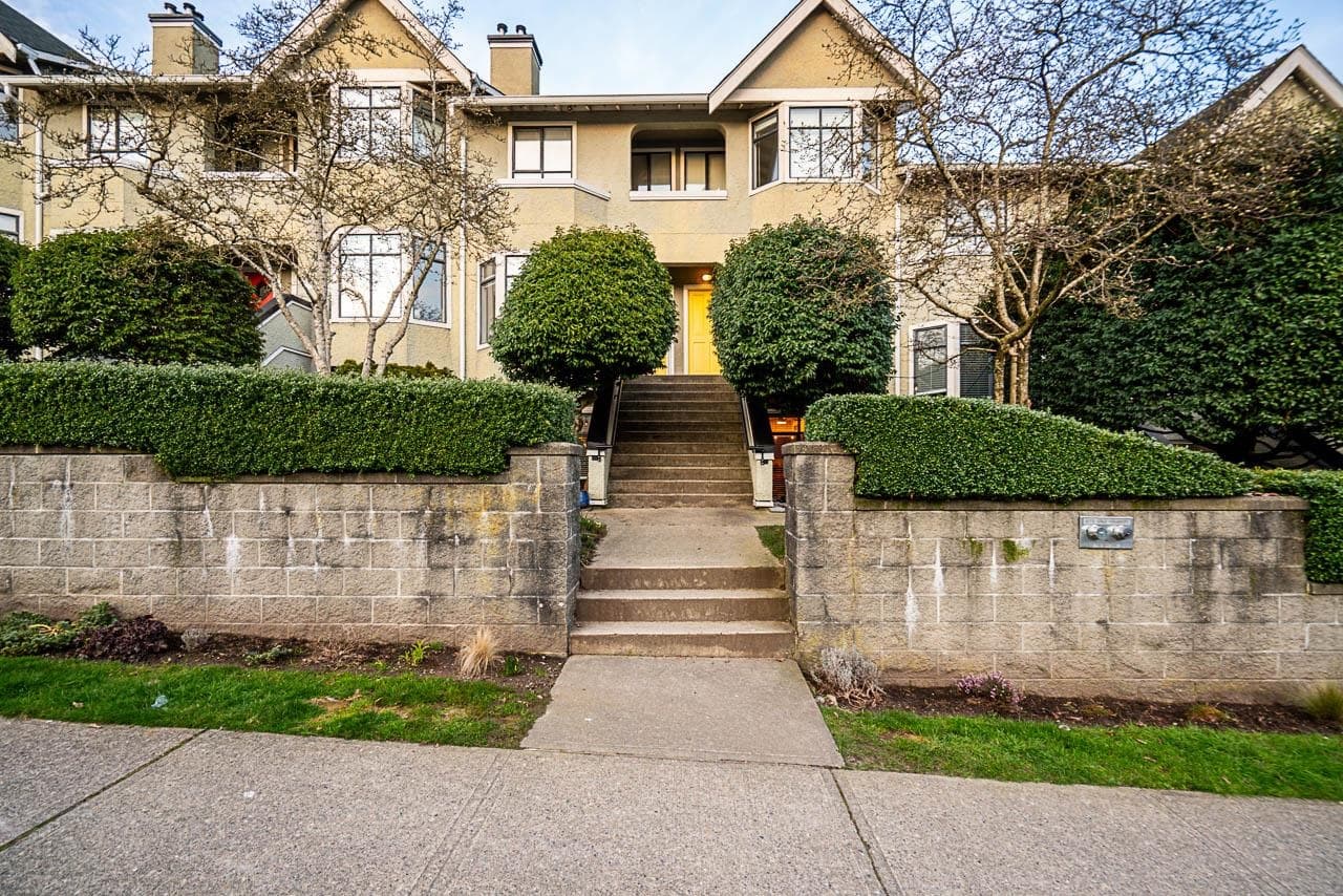 7 - 221 Ash Street, New Westminster