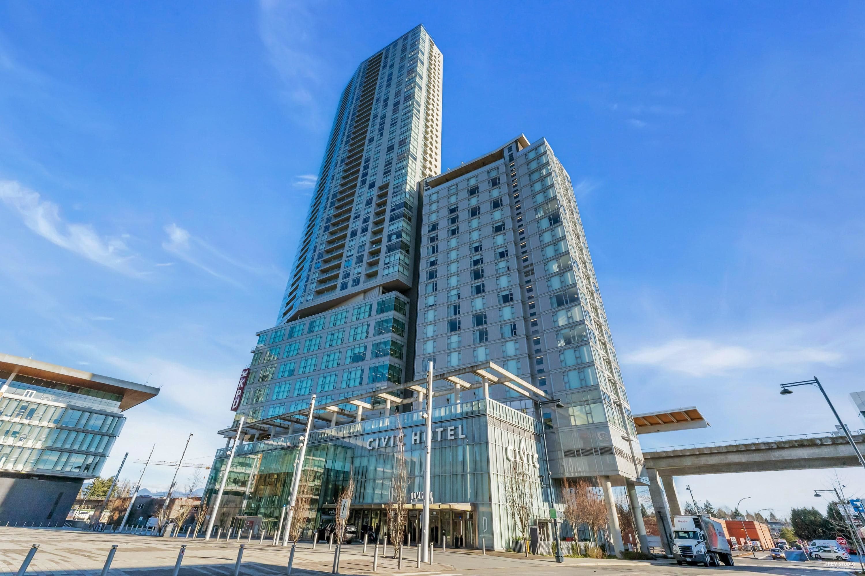 2702 - 13495 Central Avenue, Surrey, V3T 0K2 — photo 1