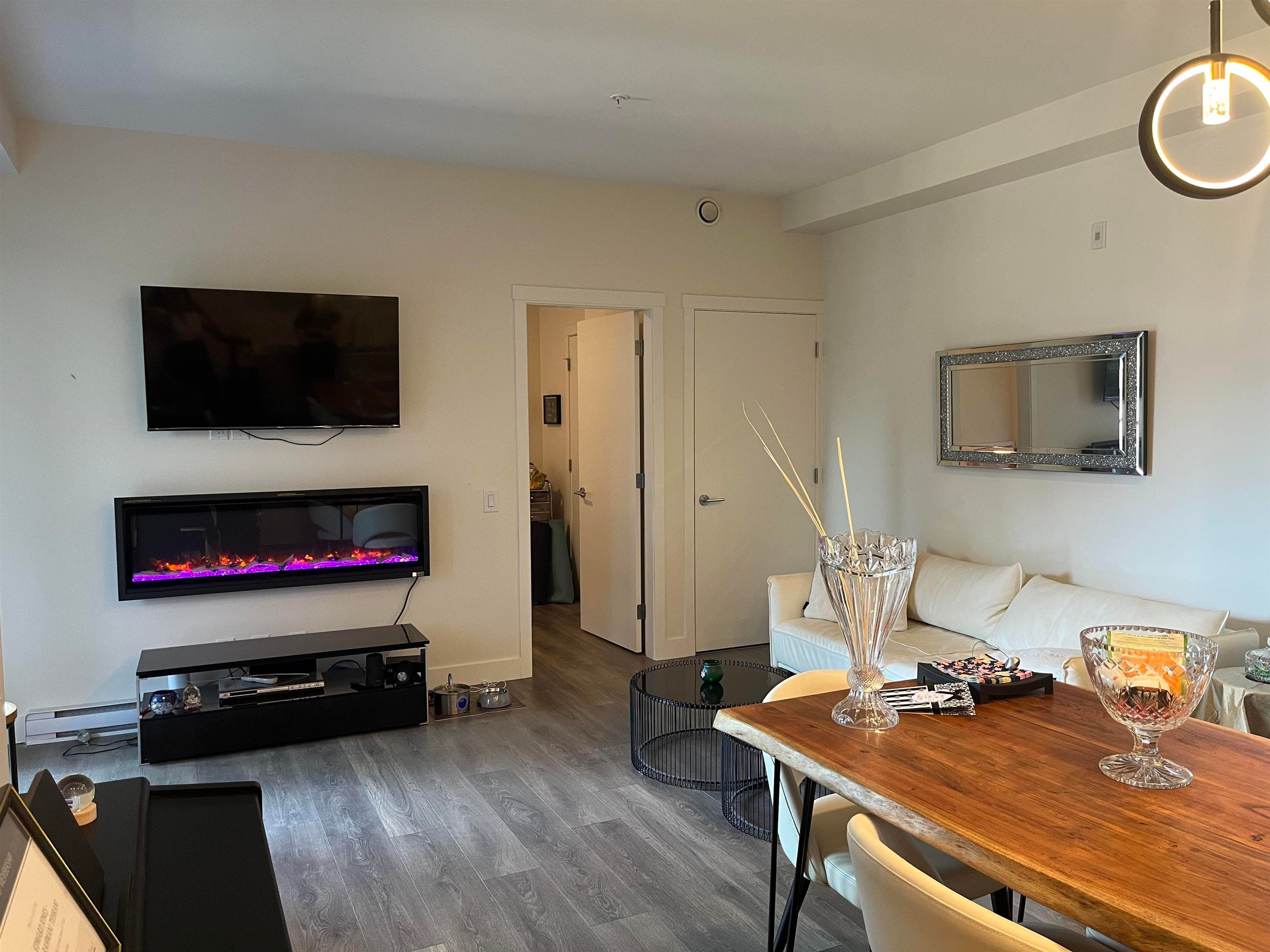 301 - 721 Anskar Court, Coquitlam, V3H 0L4 — photo 3