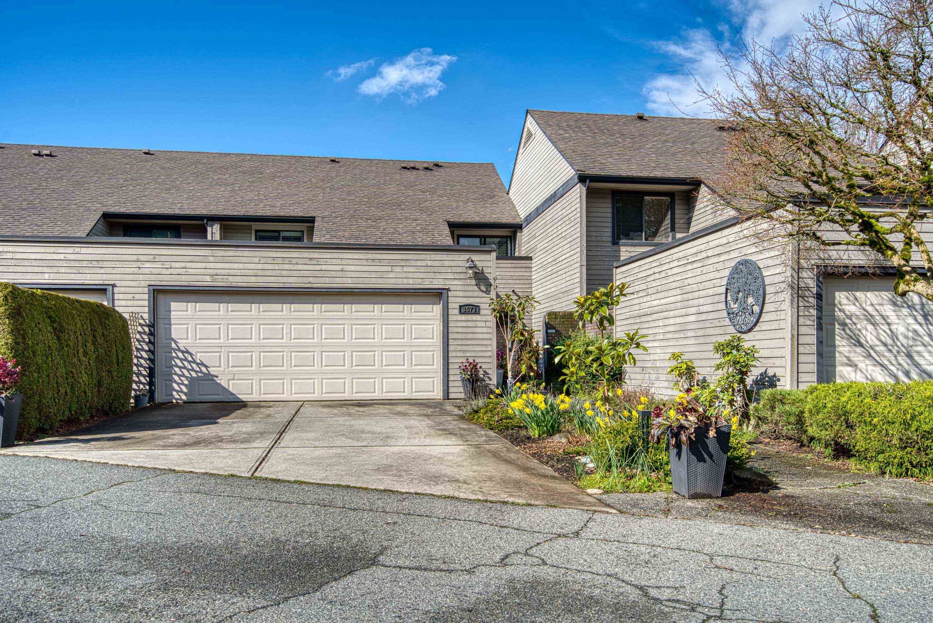 3673 Nico Wynd Drive, Surrey, V4P 1J1 — photo 1