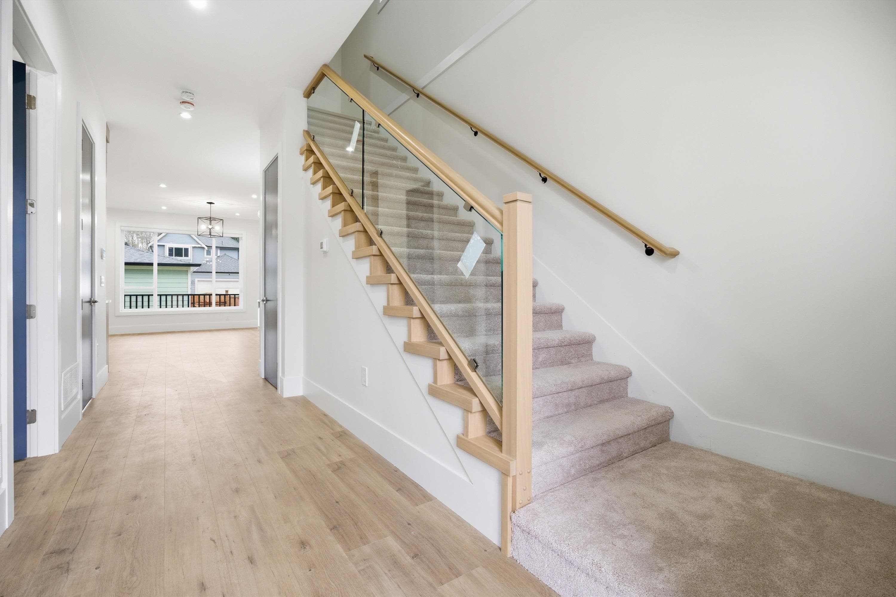 17130 1 Avenue, Surrey, V3Z 9R2 — photo 3