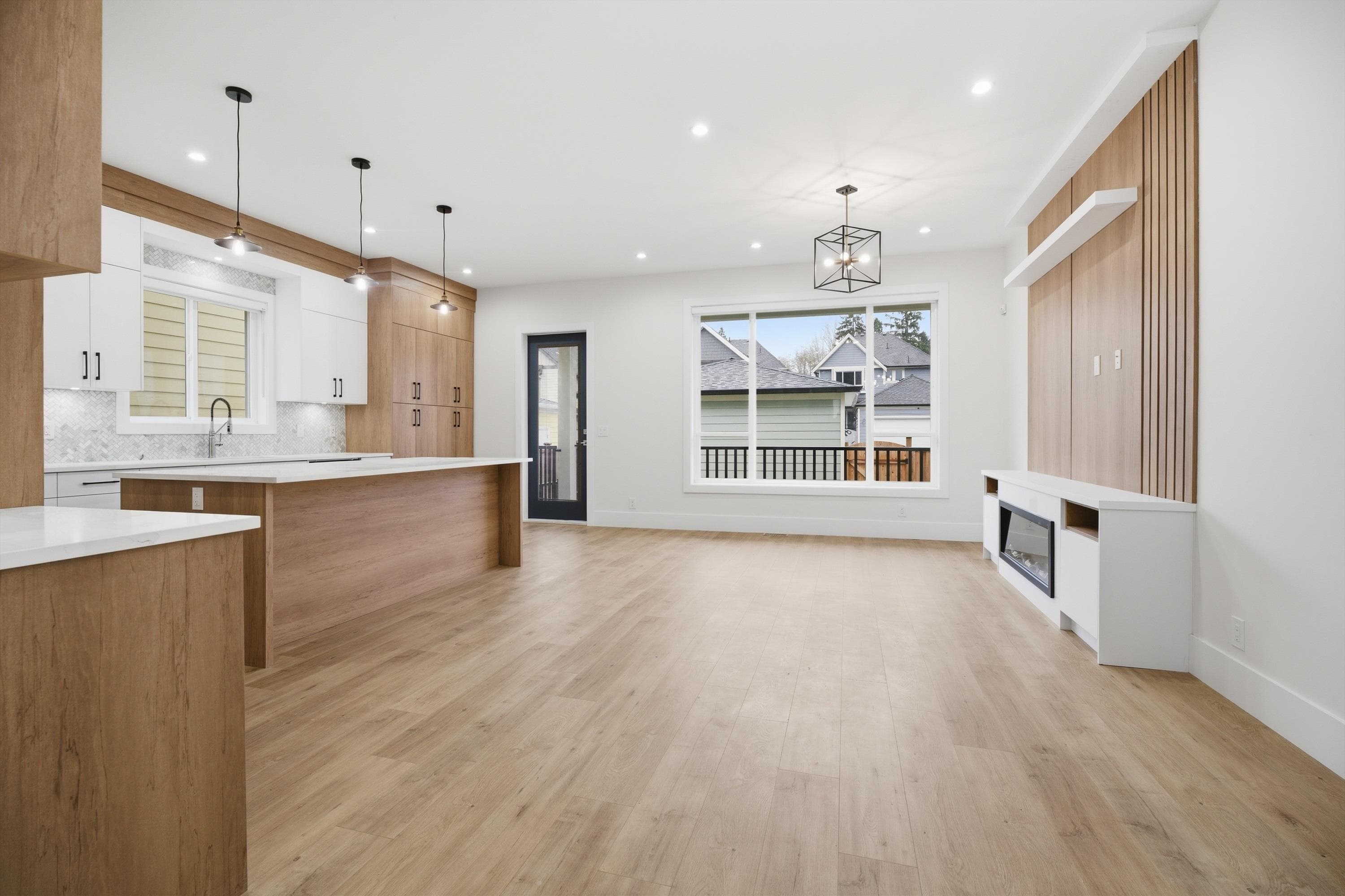 17130 1 Avenue, Surrey, V3Z 9R2 — photo 4