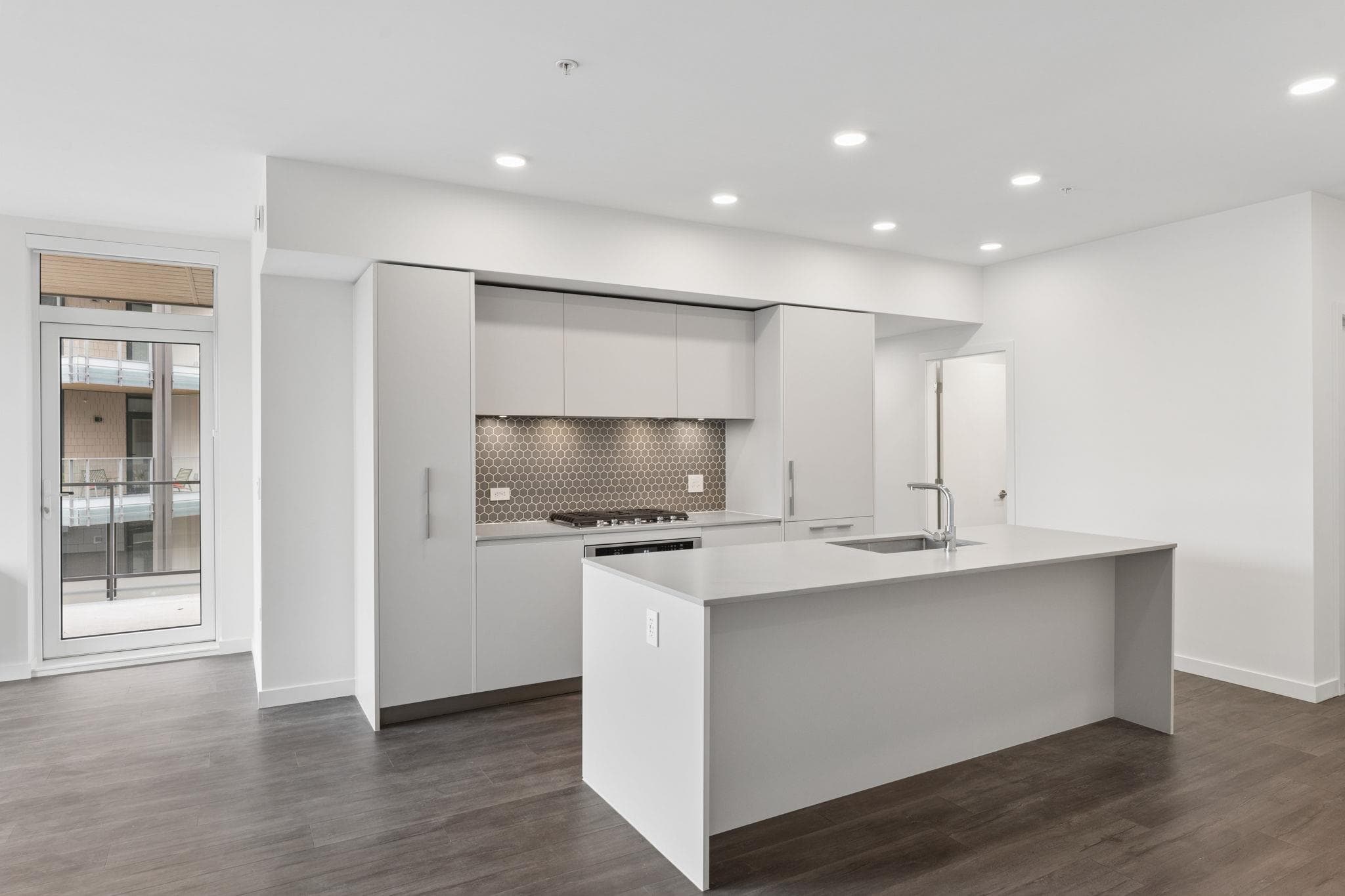 421 - 1500 Scott Crescent, Squamish, V8B 1G5 — photo 5
