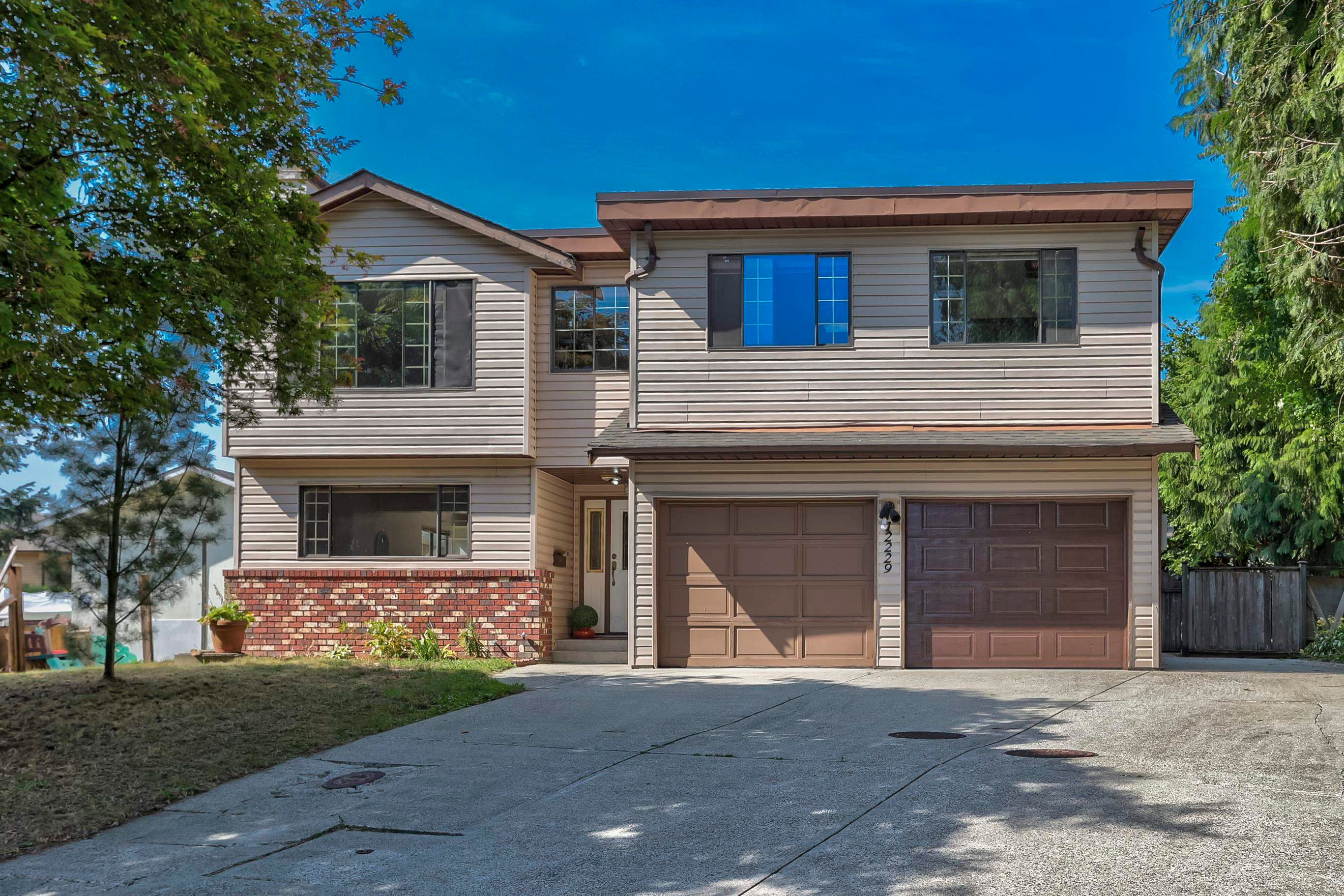 12229 Forest Place, Maple Ridge, V2X 8G4 — photo 2