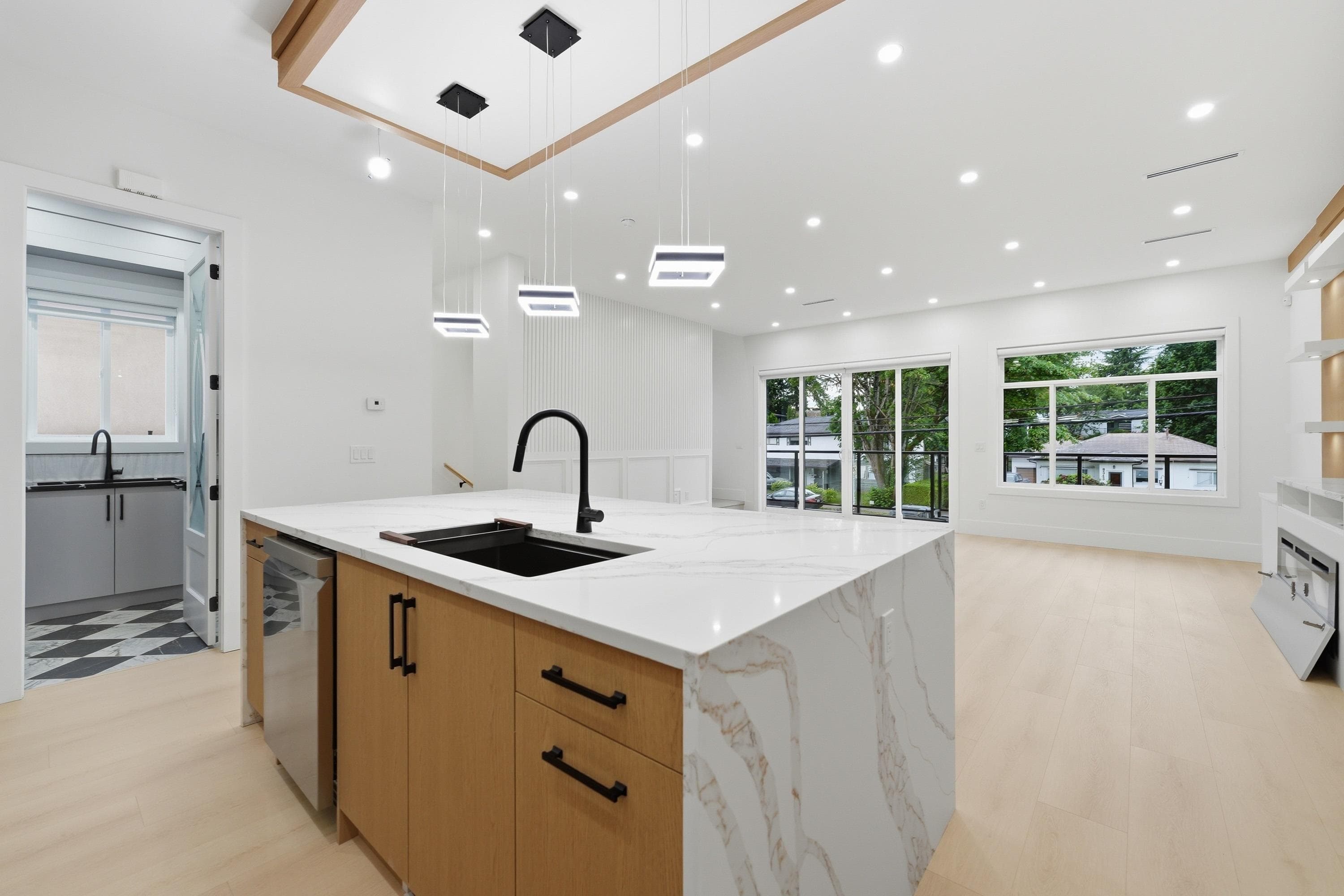 2 - 9550 126 Street, Surrey, V3V 5C8 — photo 4