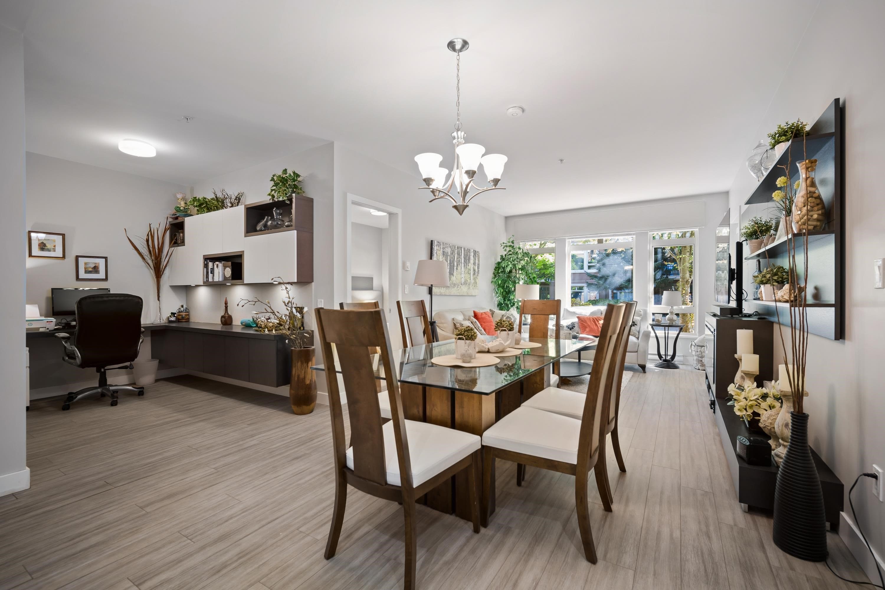 111 - 15360 20 Avenue, Surrey, V4A 2A3 — photo 3