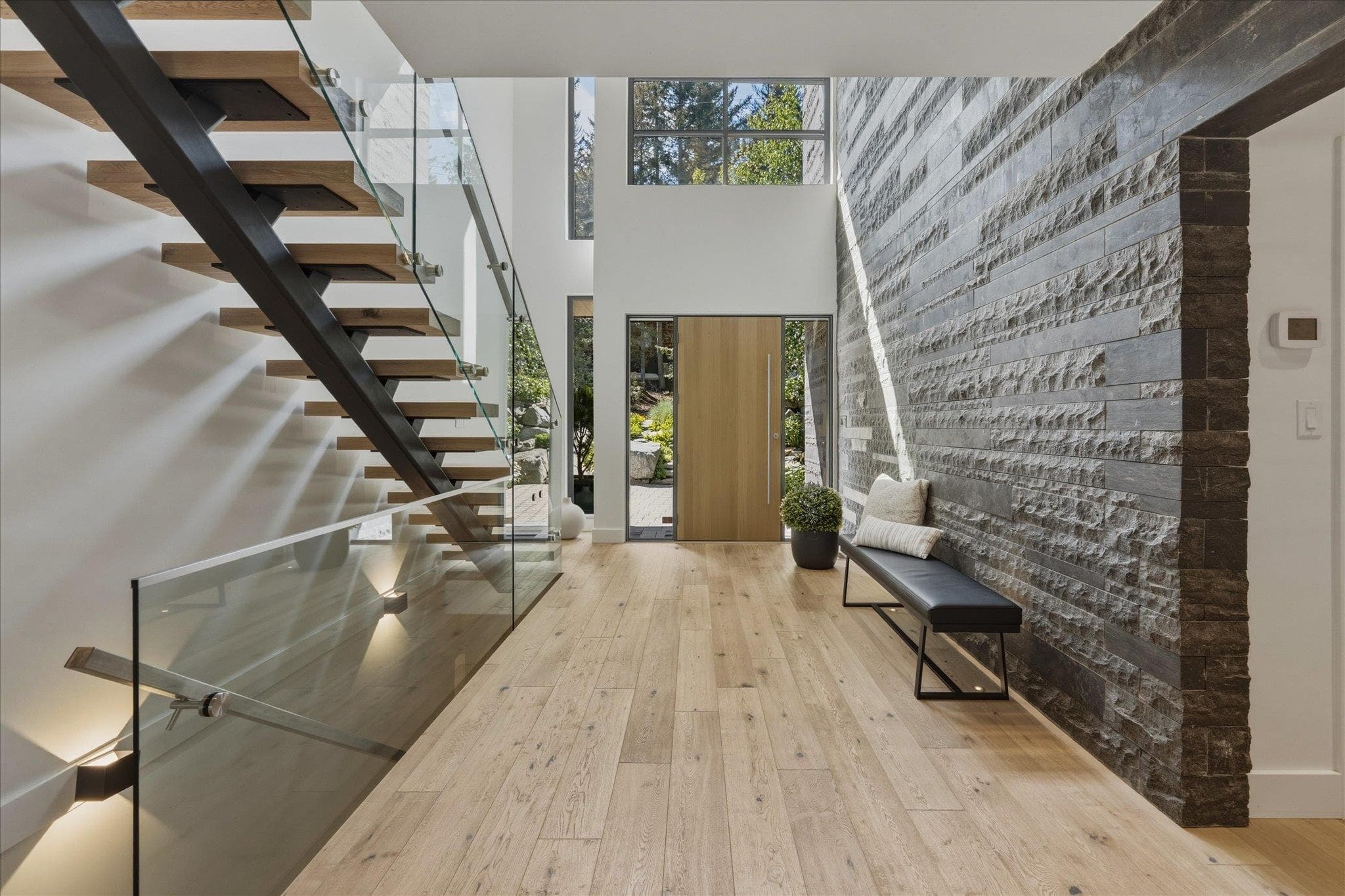 8206 Mountain View Drive, Whistler, V8E 0G3 — photo 4