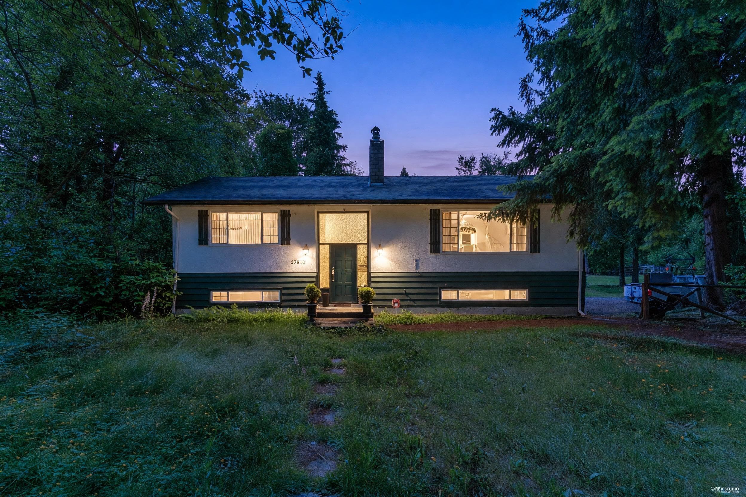 27810 110 Avenue, Maple Ridge, V2W 1P6 — photo 1