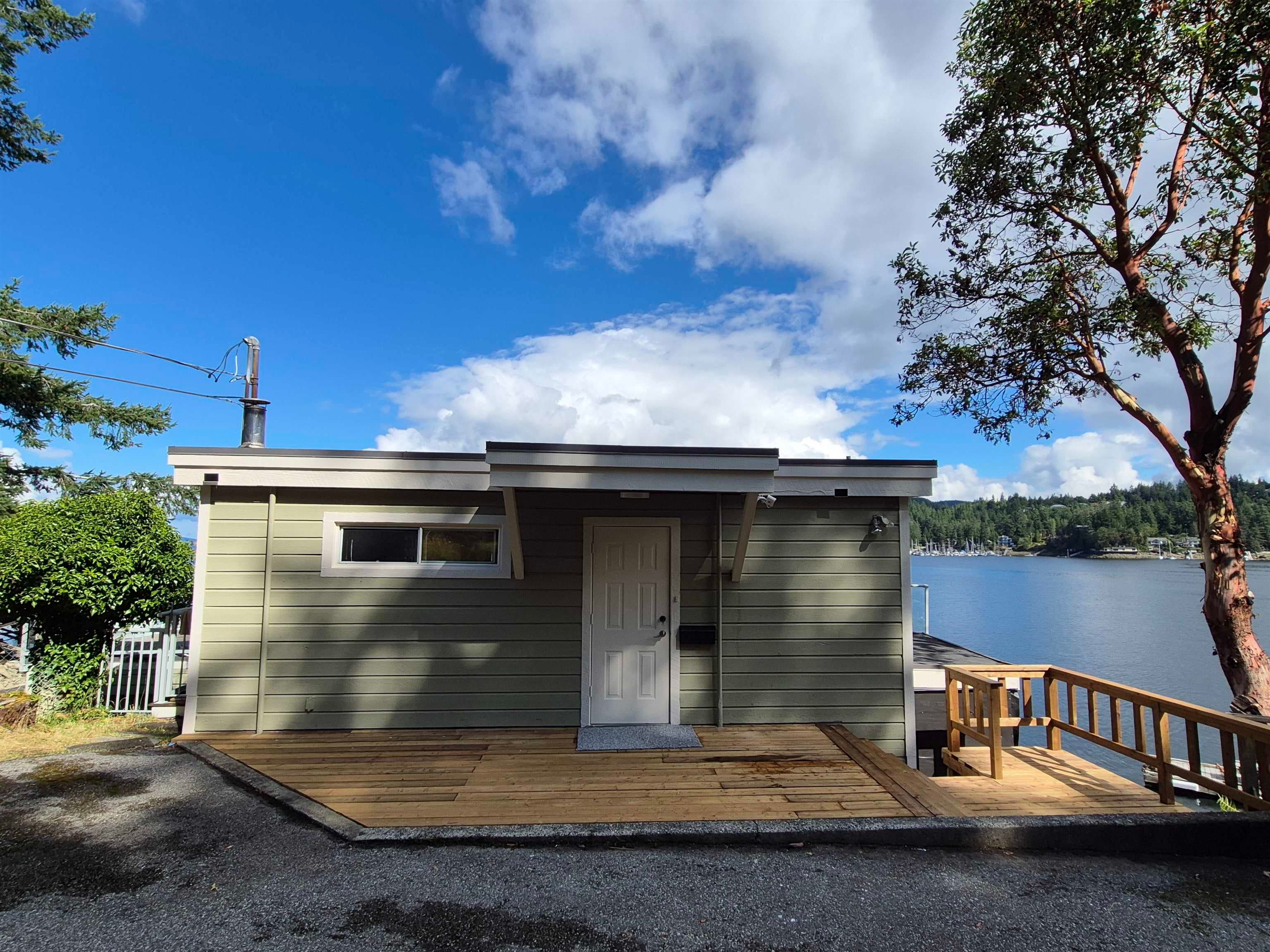 13044 Hassan Road, Pender Harbour, V0N 2H1 — photo 2