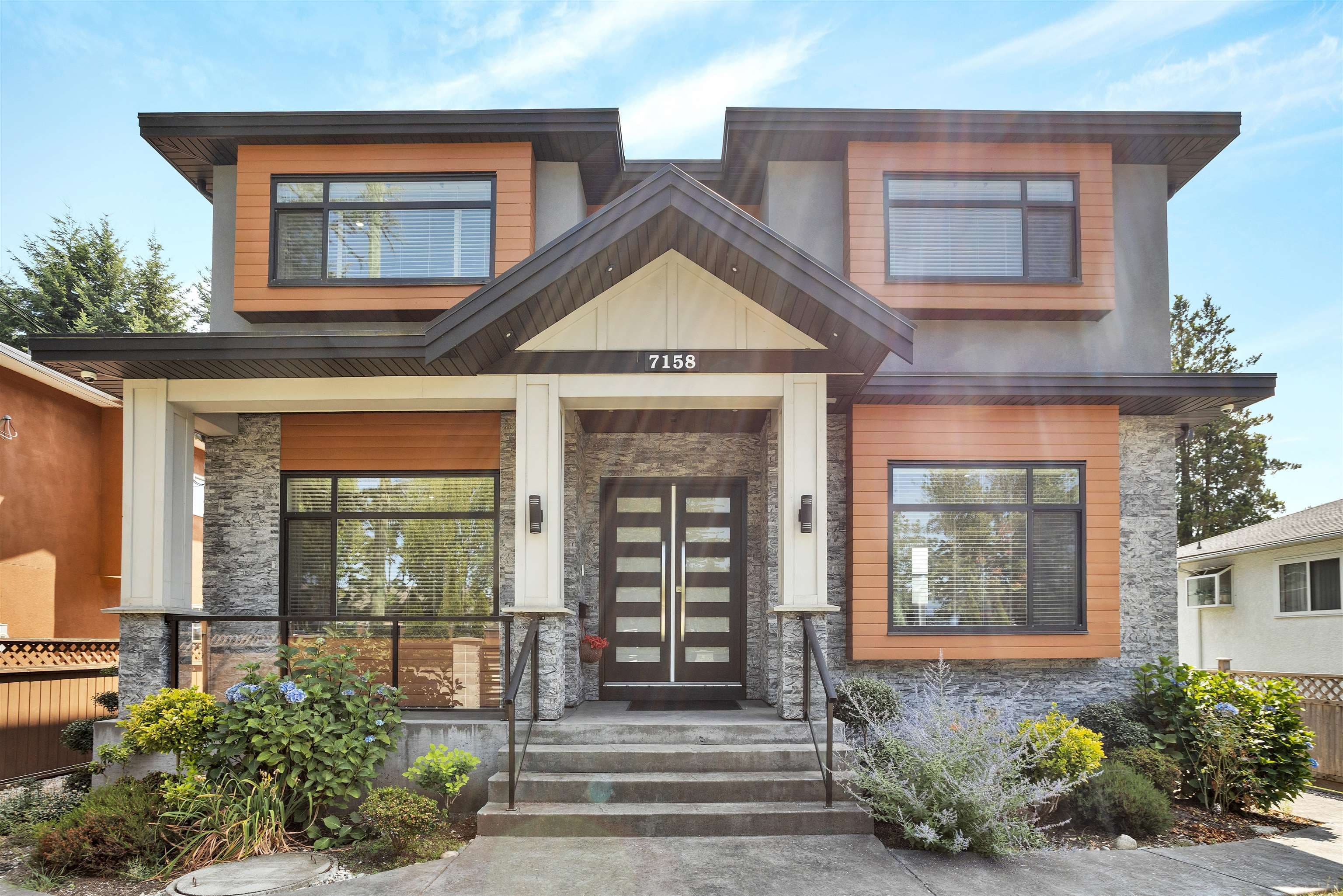 7158 Hastings Street, Burnaby