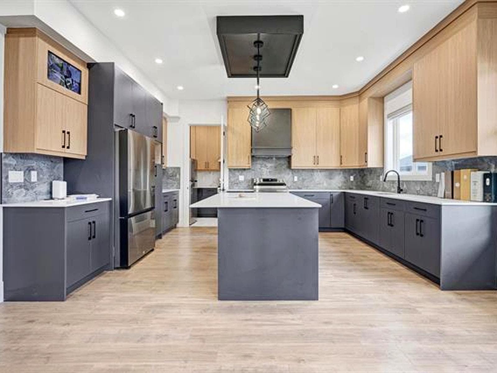 14739 62 Avenue, Surrey, V3S 6N4 — photo 2