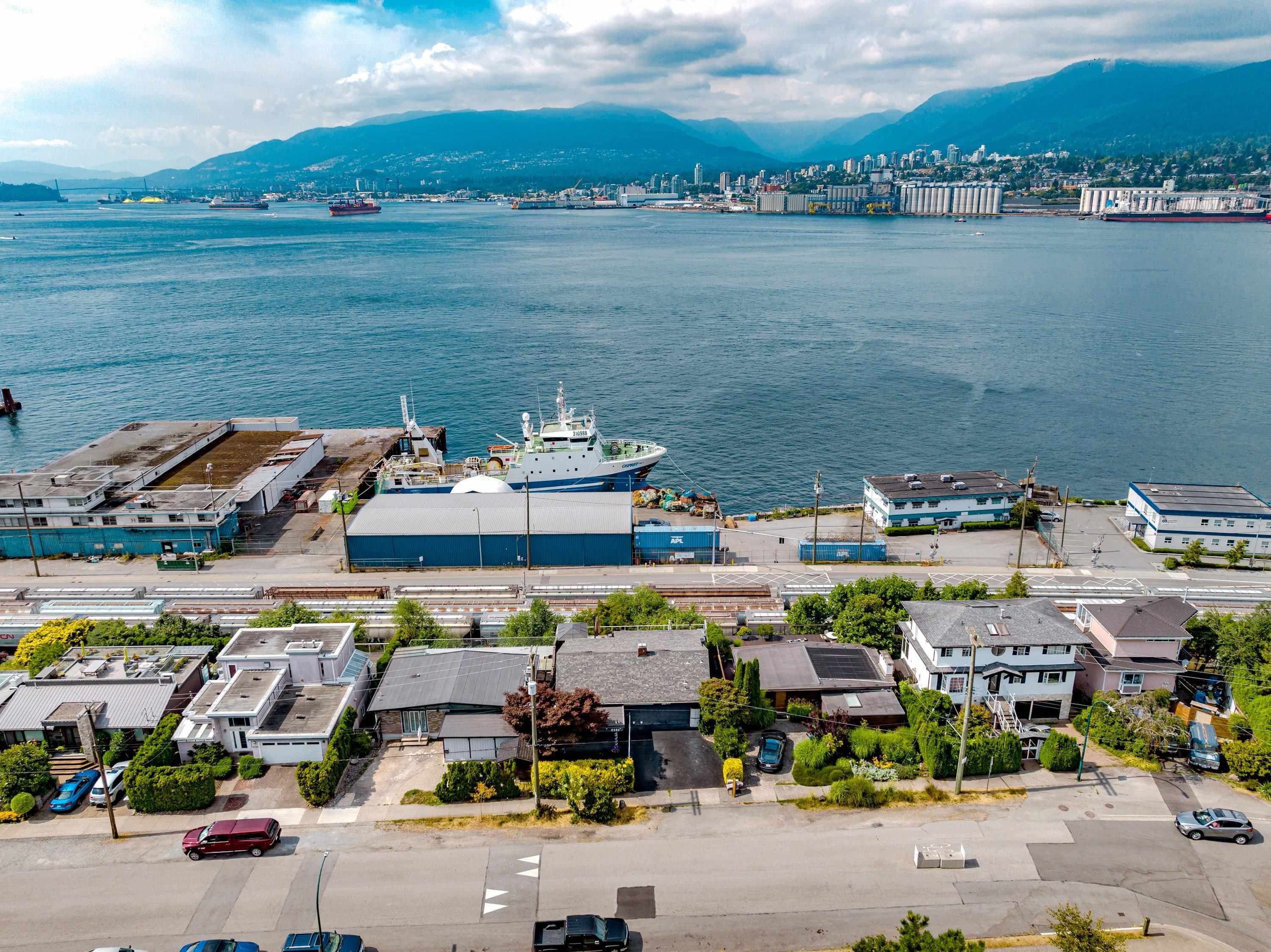 2385 Wall Street, Vancouver, V5L 1B8 — photo 2