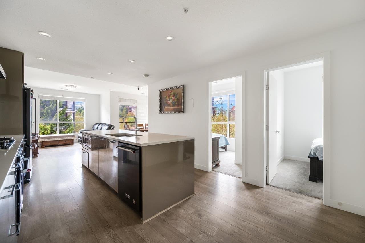 302 - 3581 Ross Drive, Vancouver, V6S 0K5 — photo 4