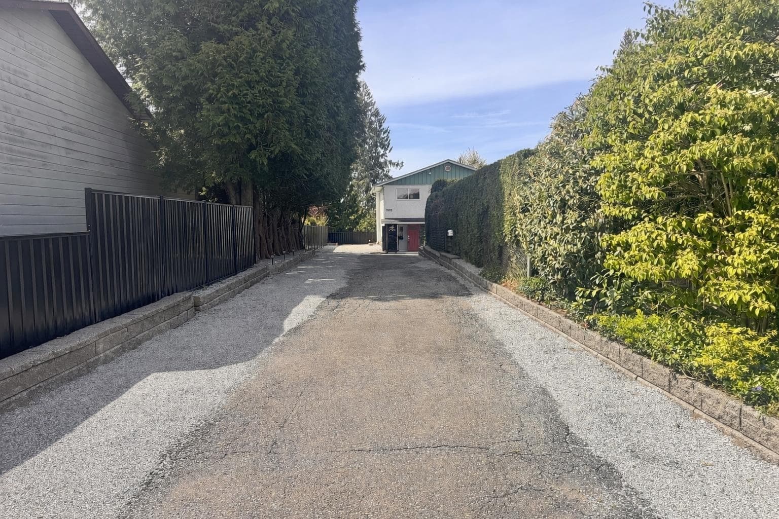 7655 Woodcock Crescent, Mission, V2V 4J8 — photo 1