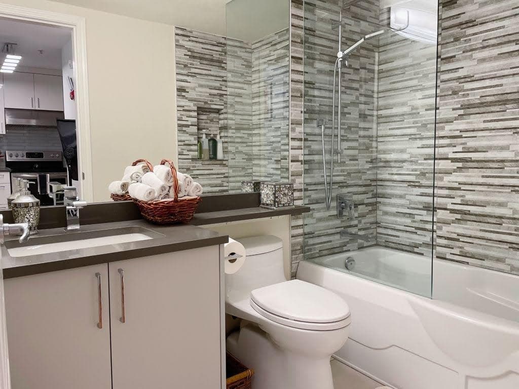 204 - 3333 W 4th Avenue, Vancouver, V6R 4R9 — photo 4