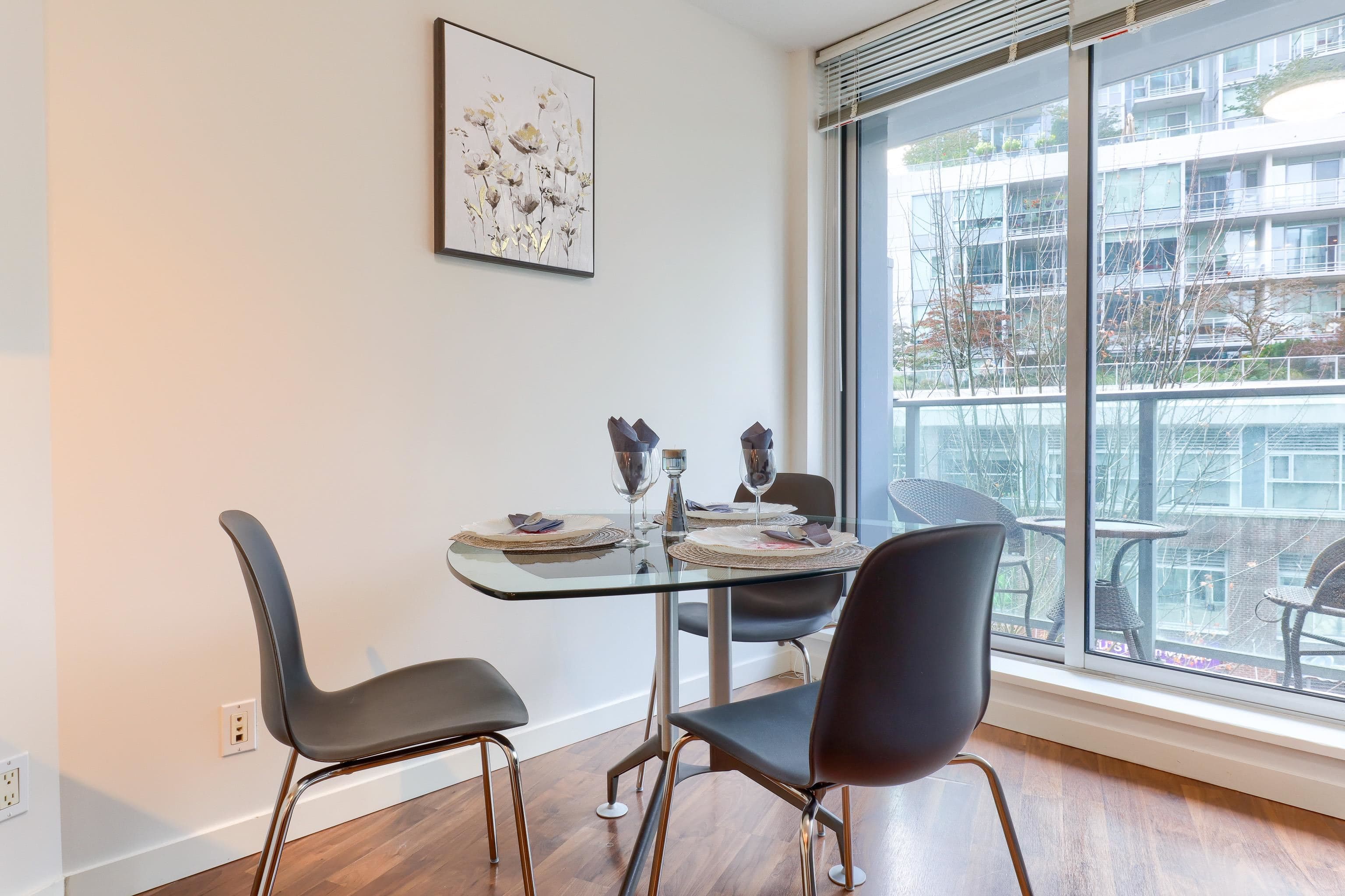 508 - 233 Robson Street, Vancouver, V6B 0E8 — photo 3