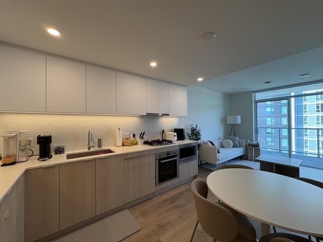 2006 - 308 Alderson Avenue, Coquitlam, V3K 0J2 — photo 5