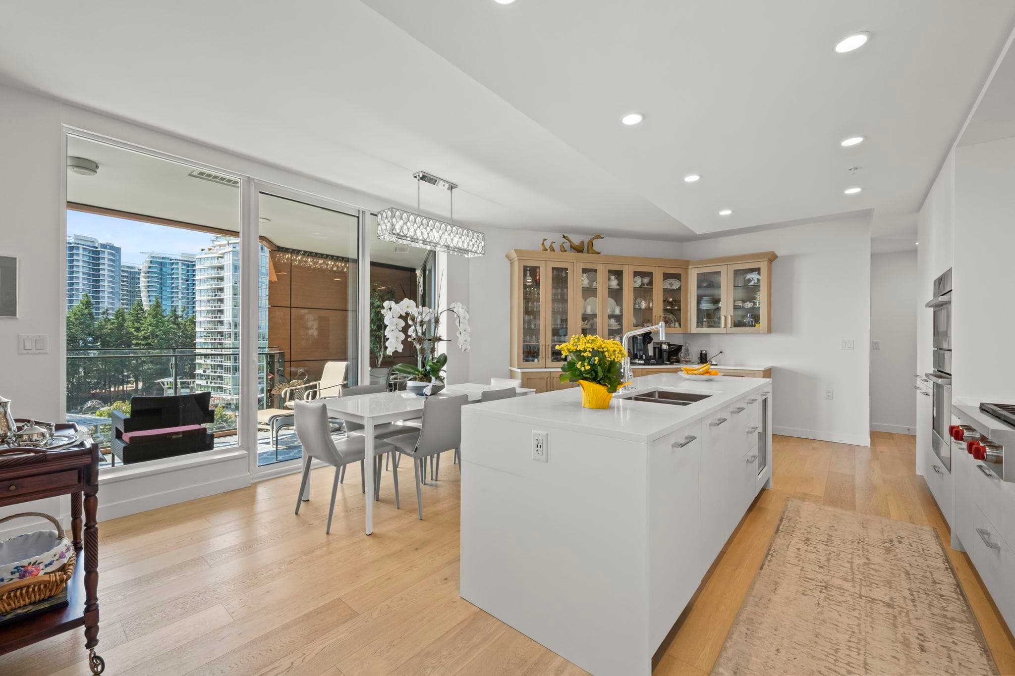 907 - 1439 George Street, White Rock, V4B 0B9 — photo 5
